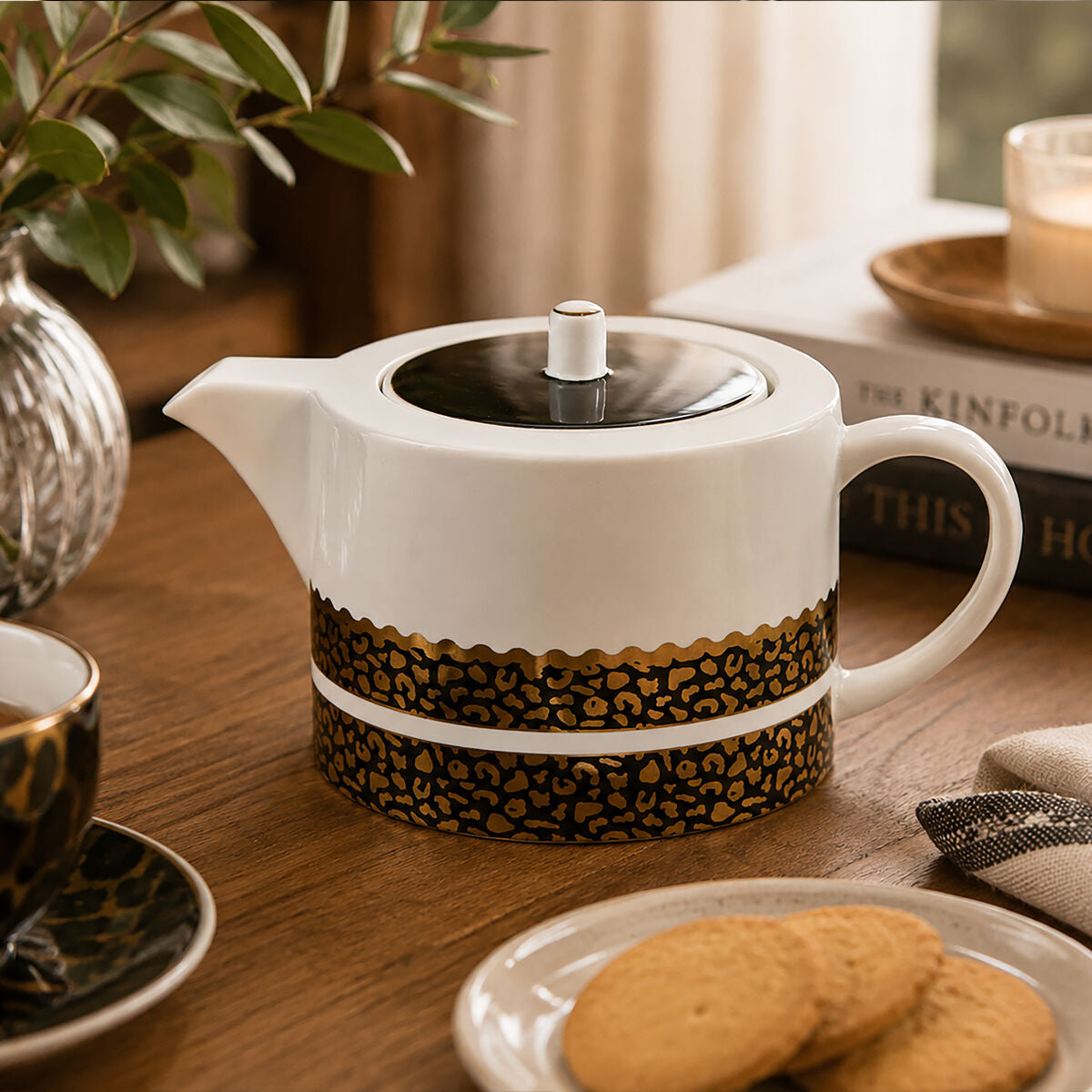 Orsina London Leo Teapot