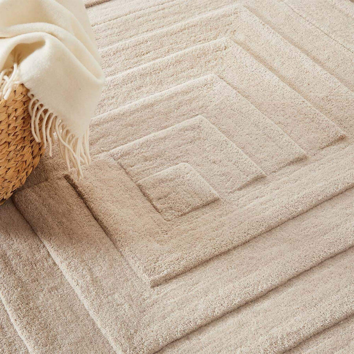 The Rugs Maze Grey Geometric Wool Rug - Hand-Tufted 17 mm
