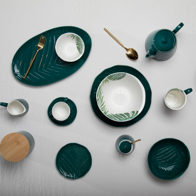 Orsina Modern Retro 16-Piece Gold Finish Cutlery Set