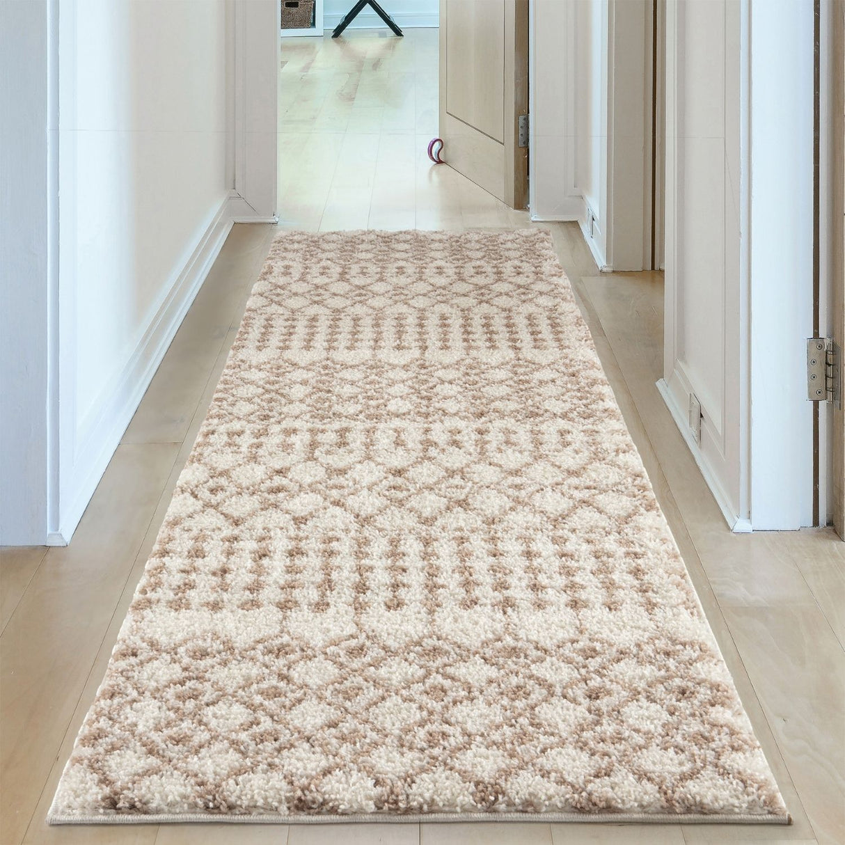 Moroccan Ivory Beige Shaggy Rug | 100% polypropylene