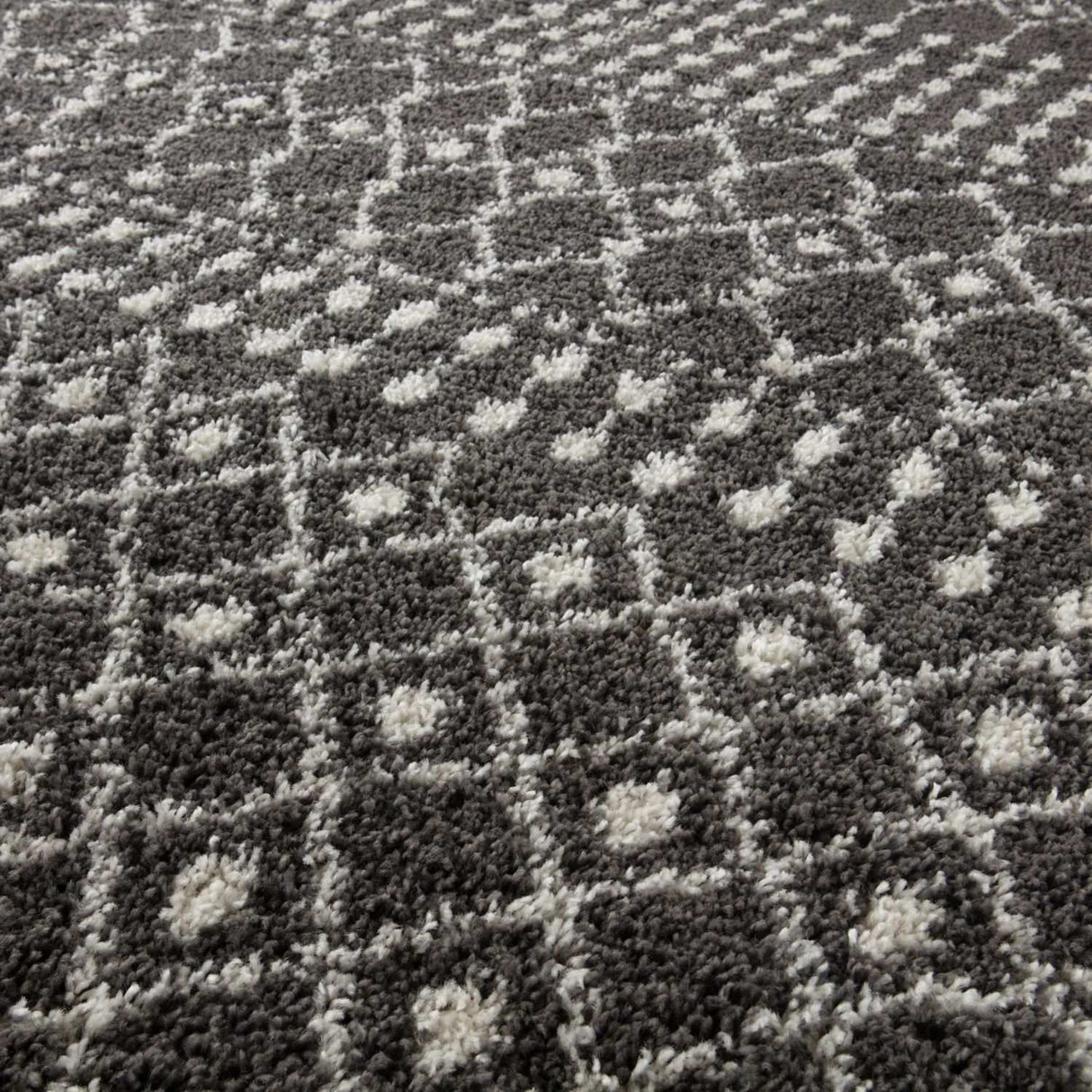 The Rugs Moroccan Dark Grey Shaggy Rug | 1040