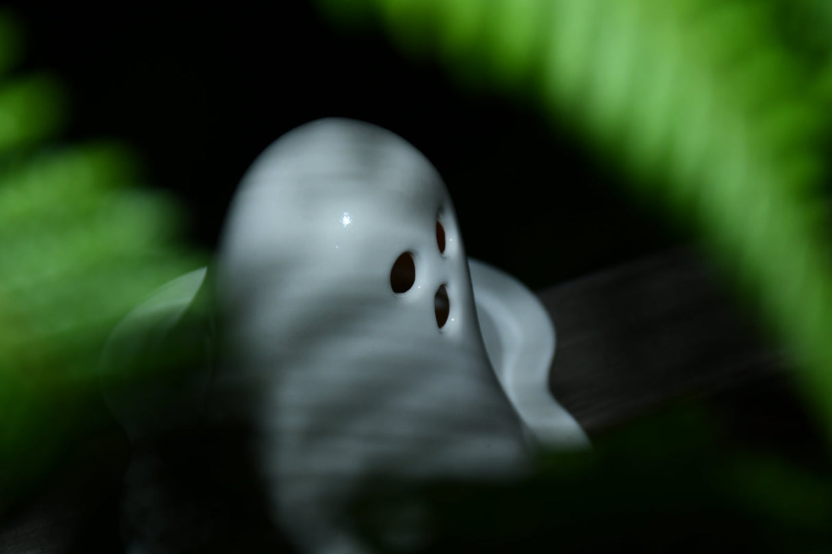 4AM Studio Ghost Tealight Holder