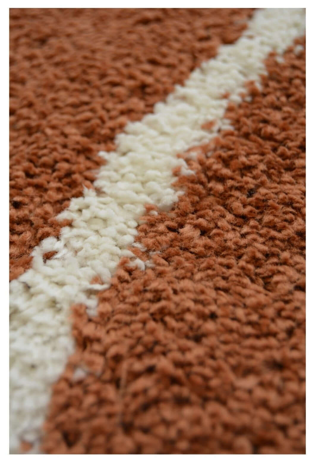 Snug Bubbles Shaggy Rug by The Rugs