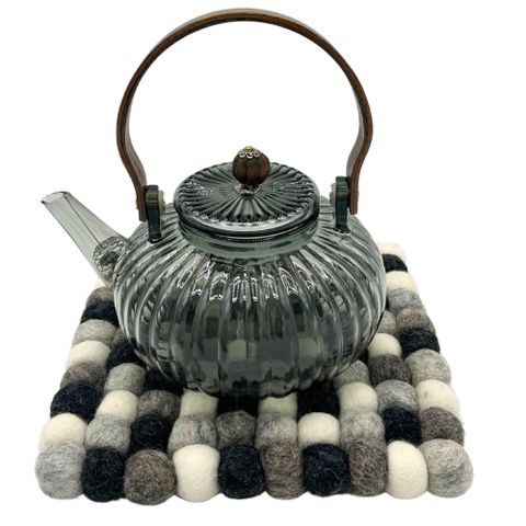 HatiNest Square Felt Ball Placemat - Multi Grey