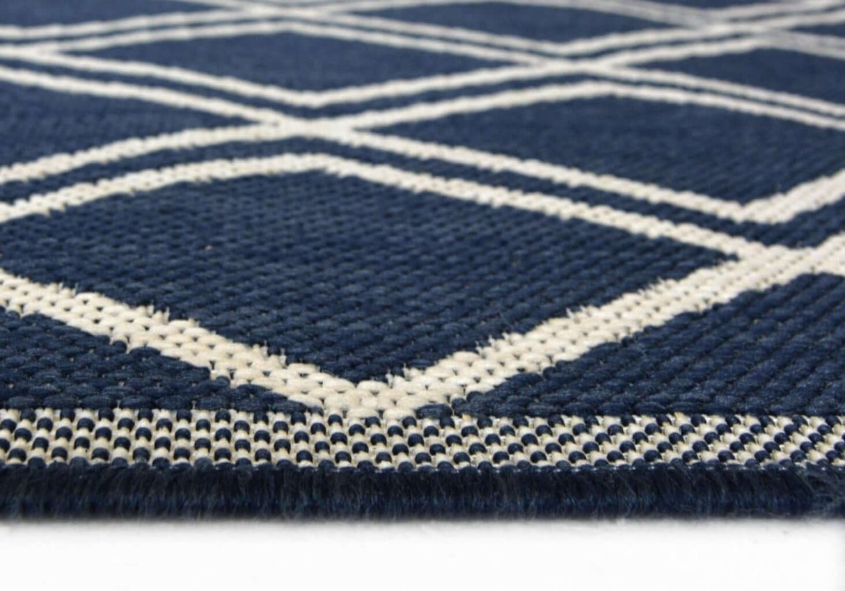 County Diamonds Indoor‑Outdoor Rug 11651A by The Rugs