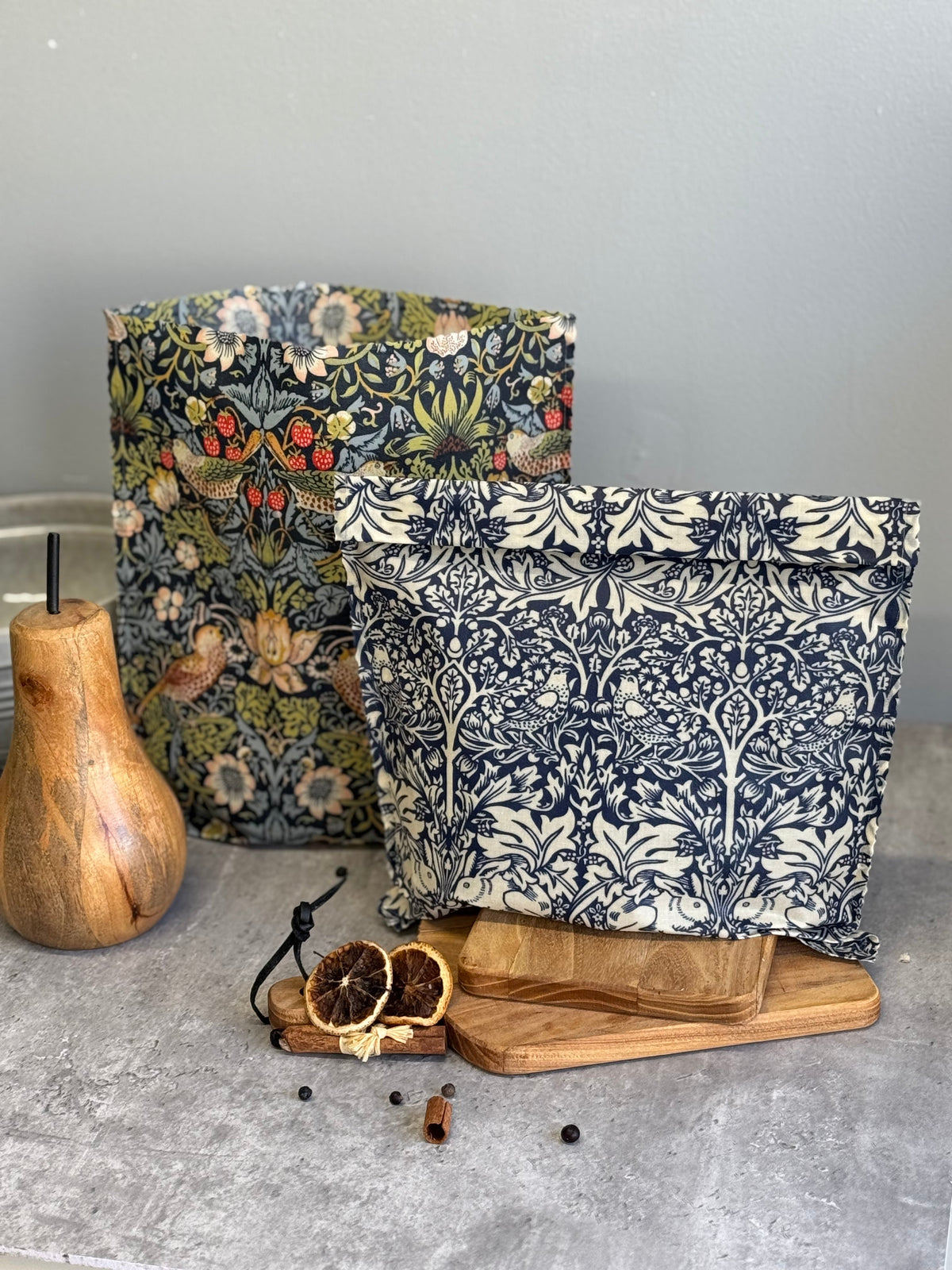 Lou-bees William Morris Beeswax Bag