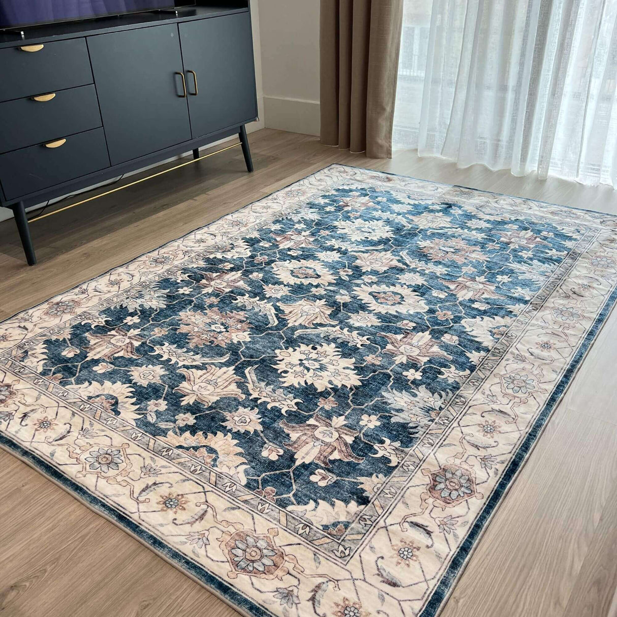 The Rugs Jurdar Vintage Washable Rug