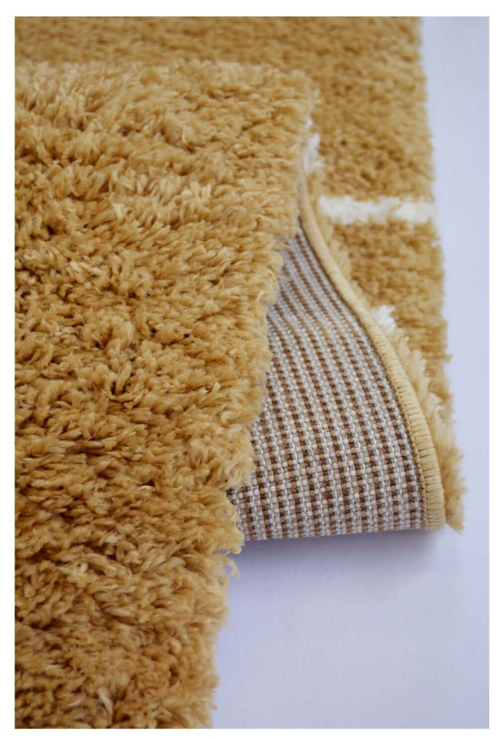 Snug Bubbles Shaggy Rug by The Rugs