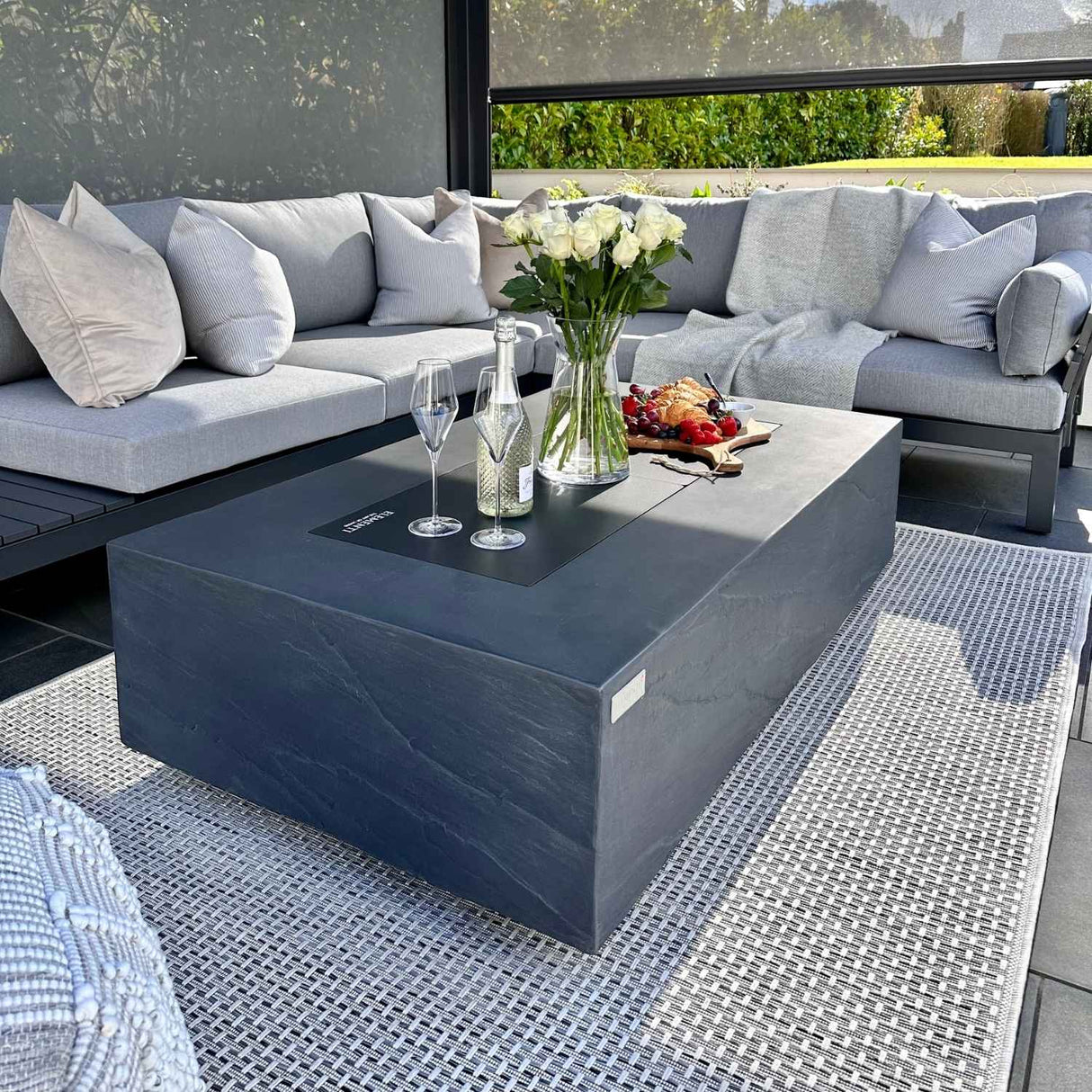 The Rugs Magic Outdoor Rug Cream 3610