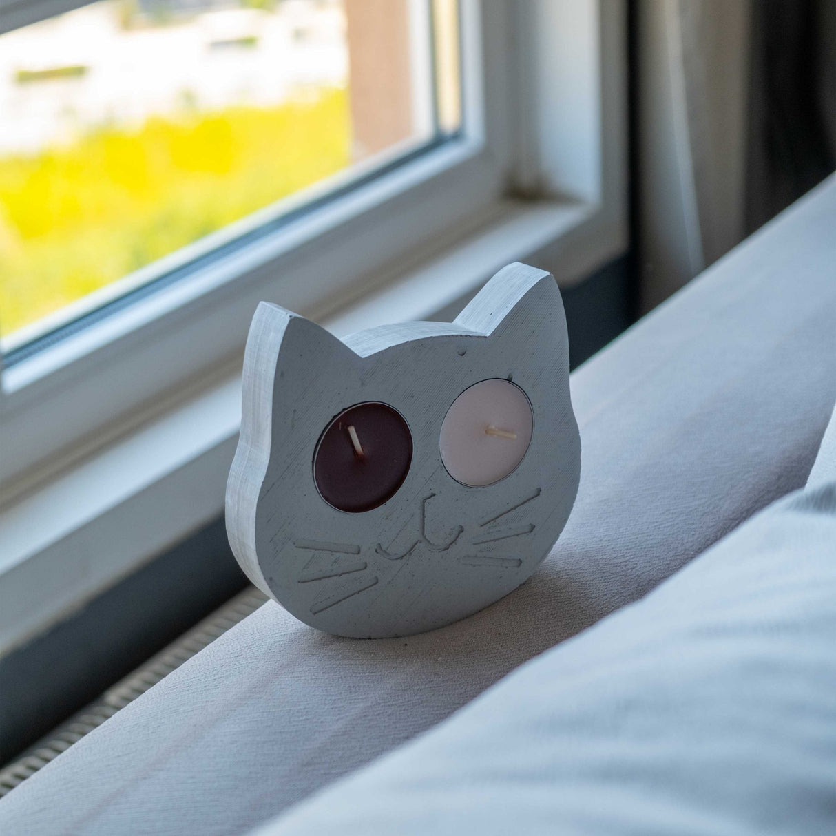 Gloria Home Concrete Cat Face Tealight Holder