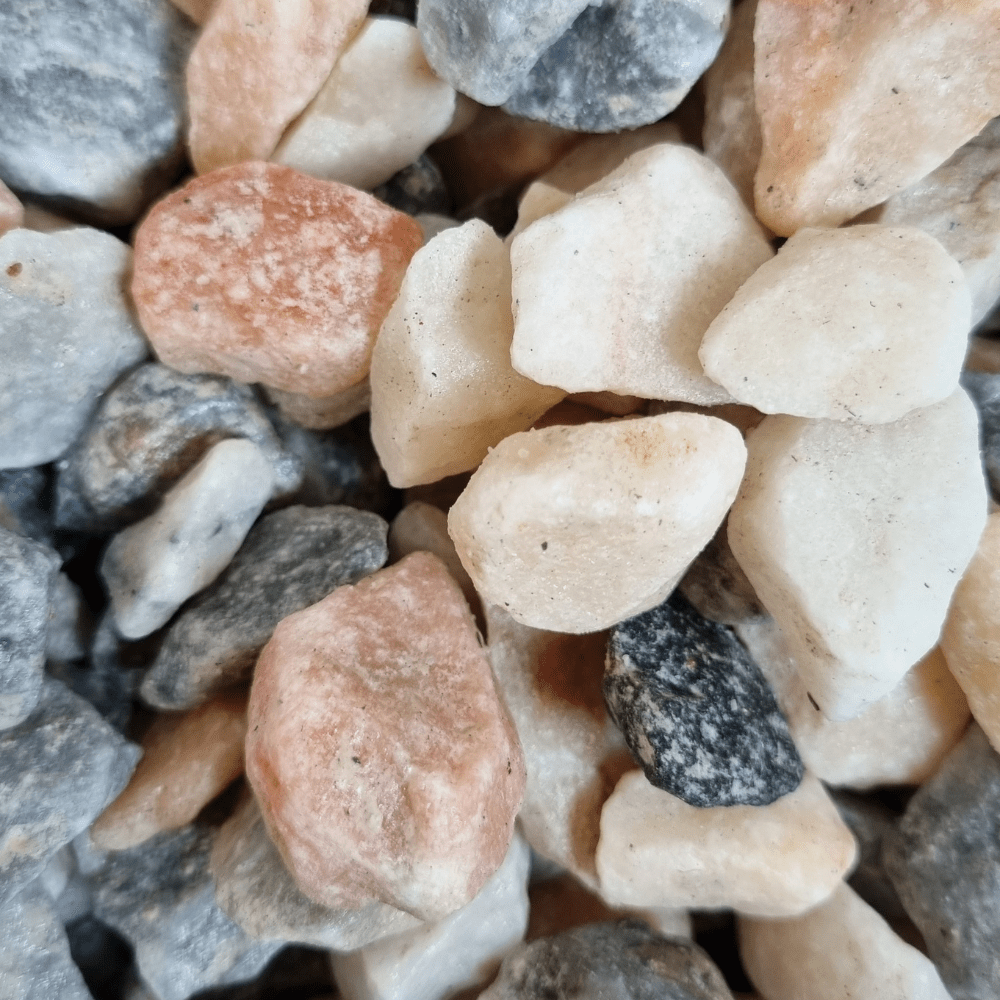 Dandy's Flamingo Gravel Chippings - 20mm