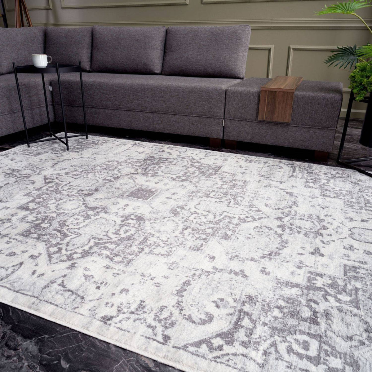 Montana Vintage Grey Rug 4060 | The Rugs
