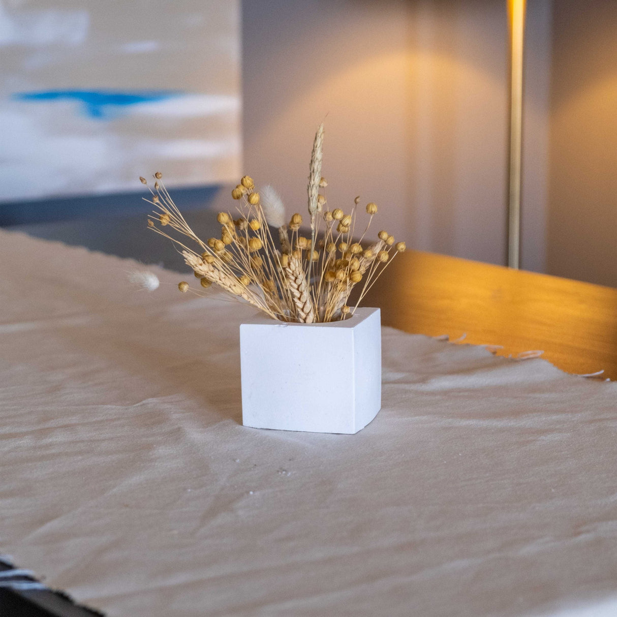 Gloria Home White Concrete Square Plant Pot