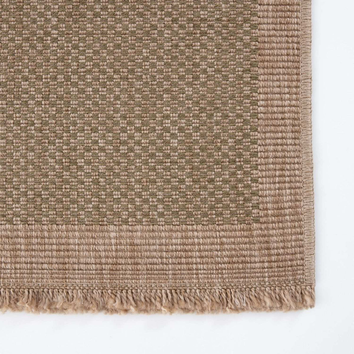 Nature Outdoor Rug Green | 5200G