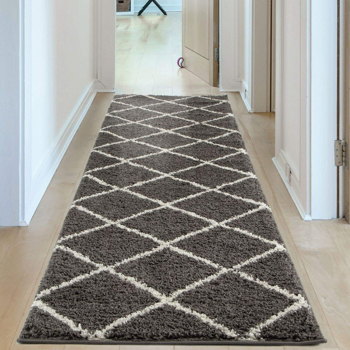Moroccan Dark Grey Shaggy Plush Indoor Floor Rug 540 | The Rugs
