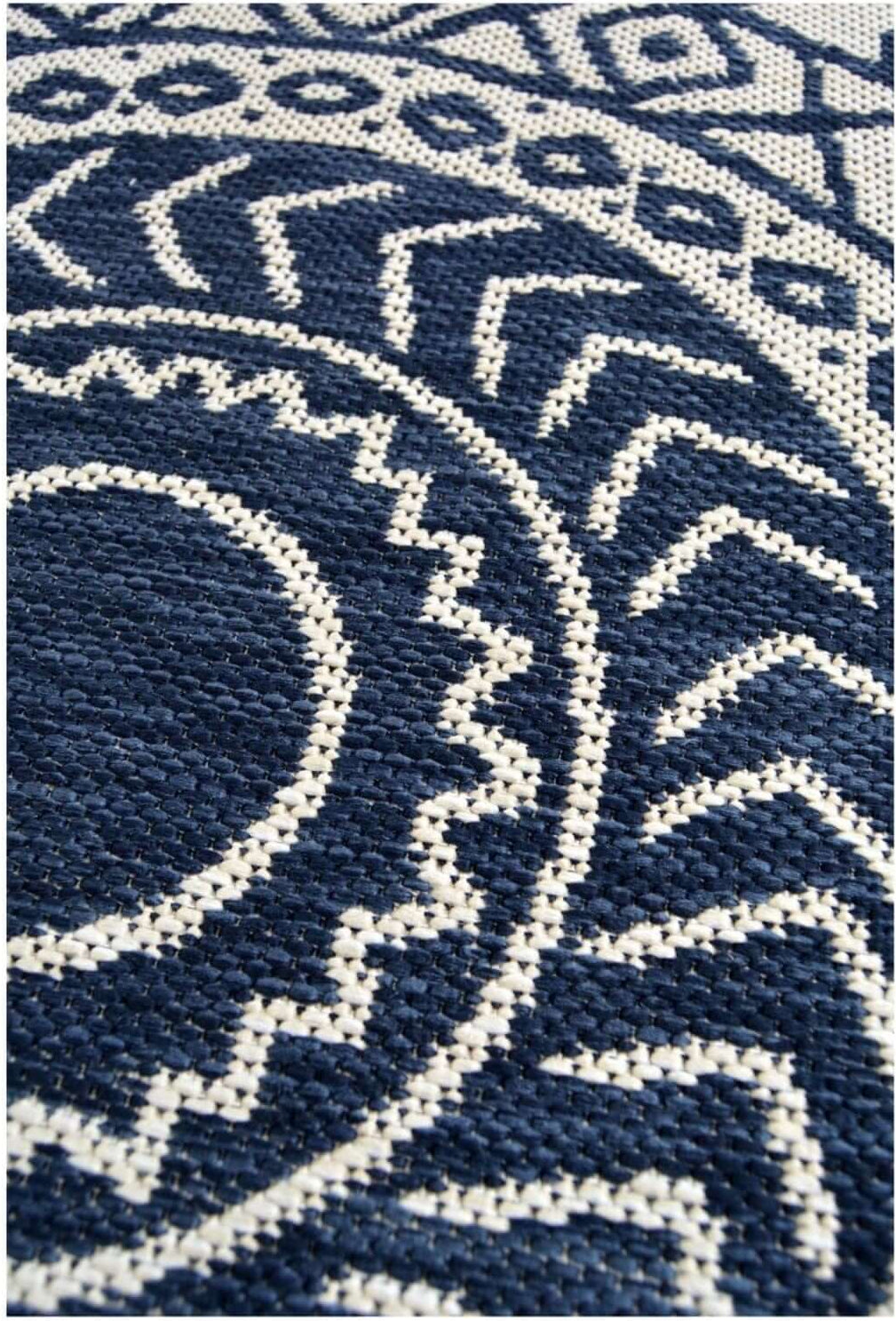 County Circle Indoor‑Outdoor Rug 11659A by The Rugs