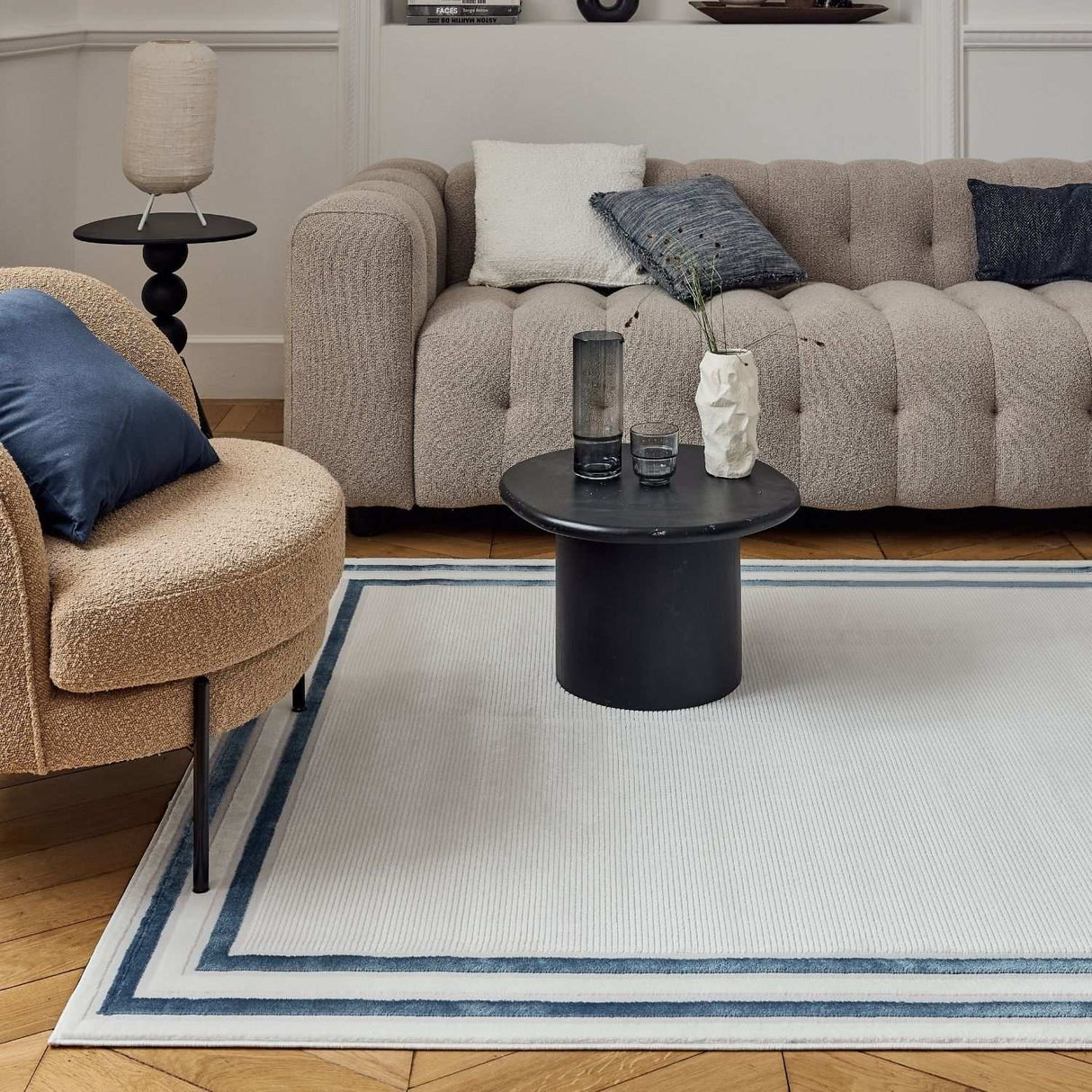 Carmel Cream‑Blue Bordered Rug 6060 | The Rugs