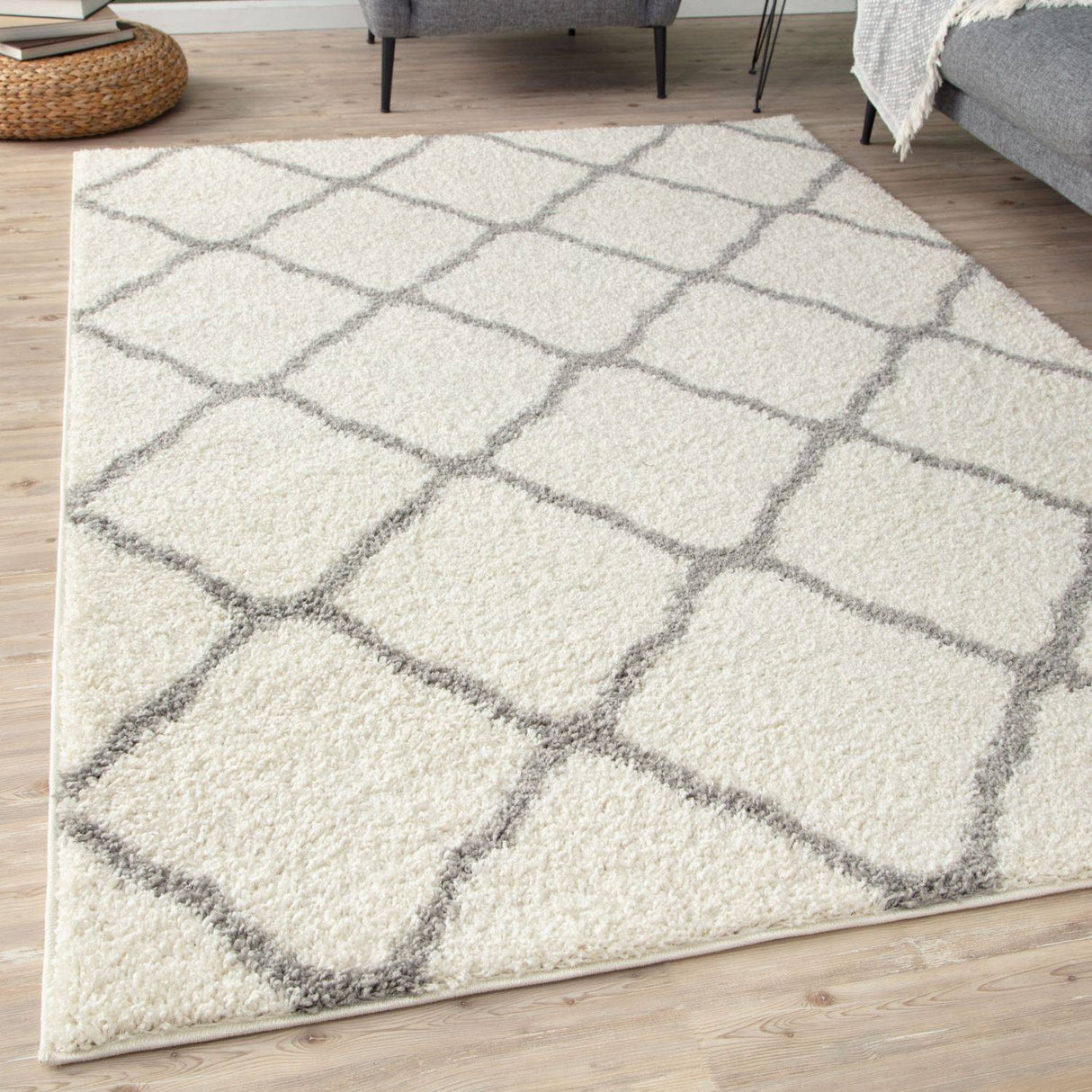 Moroccan Ivory Shaggy Rug 700 | The Rugs