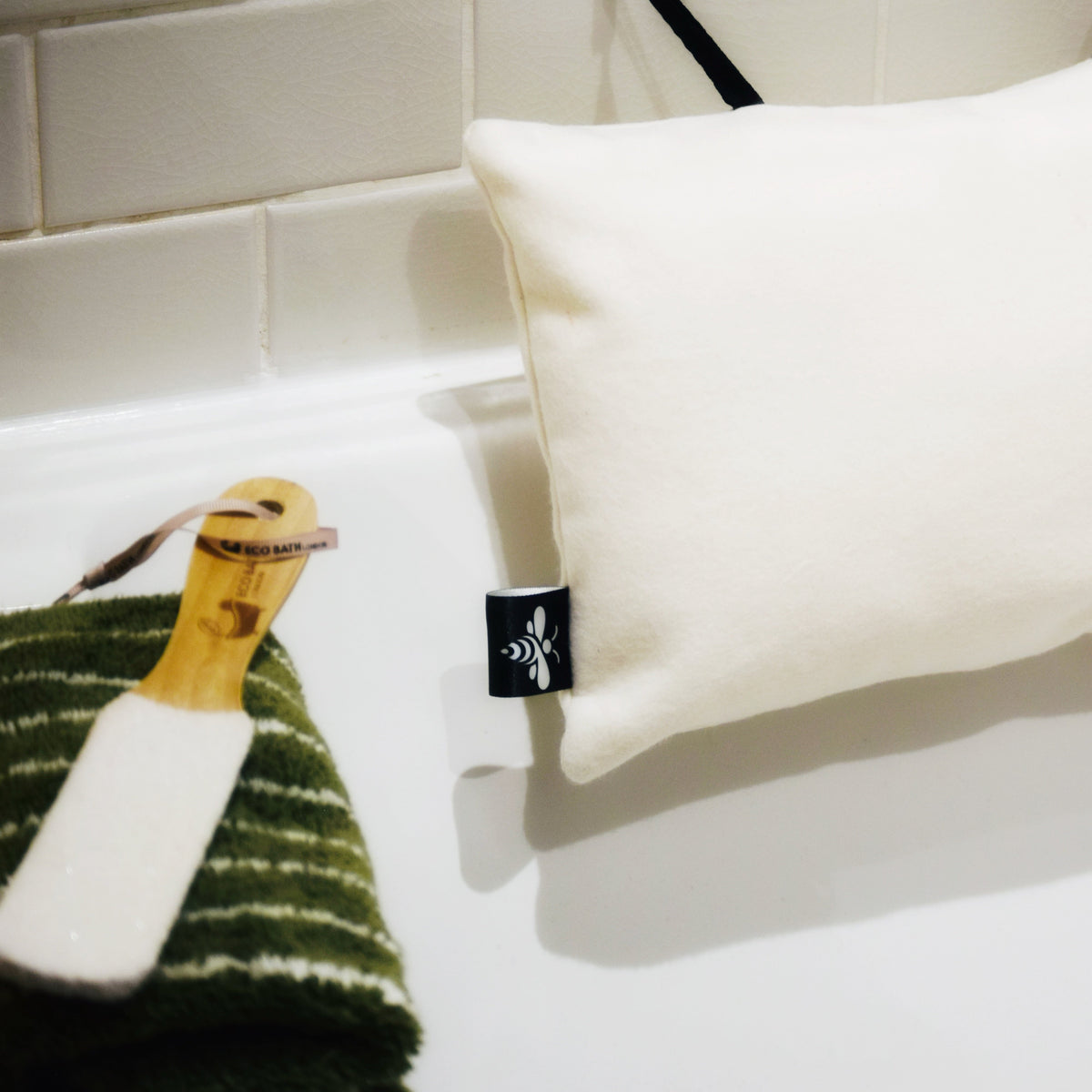 Lou-bees Luxury Bamboo Fleece Bath Pillow