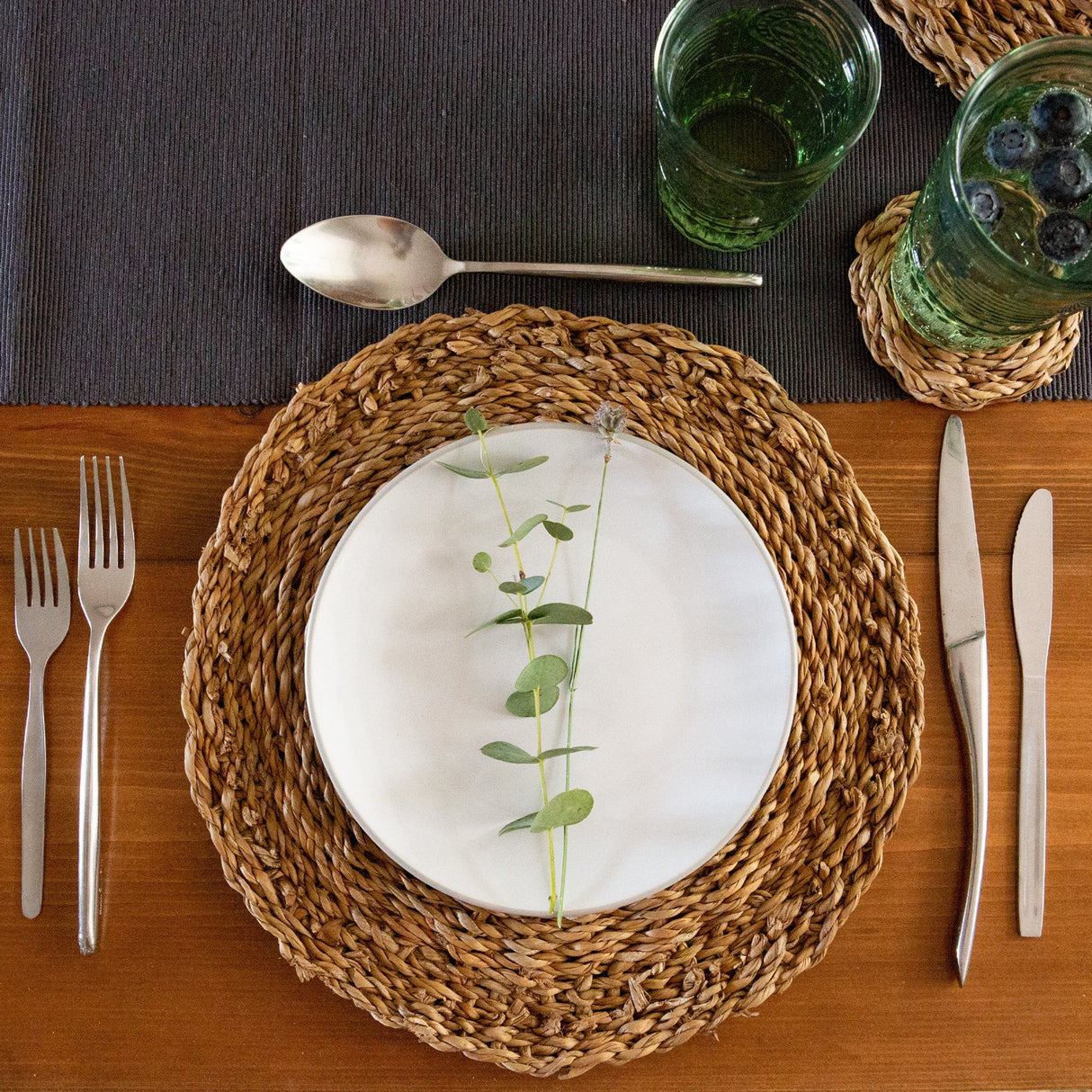 Rinkit Woven Seagrass Placemats & Coasters Set - 12pc