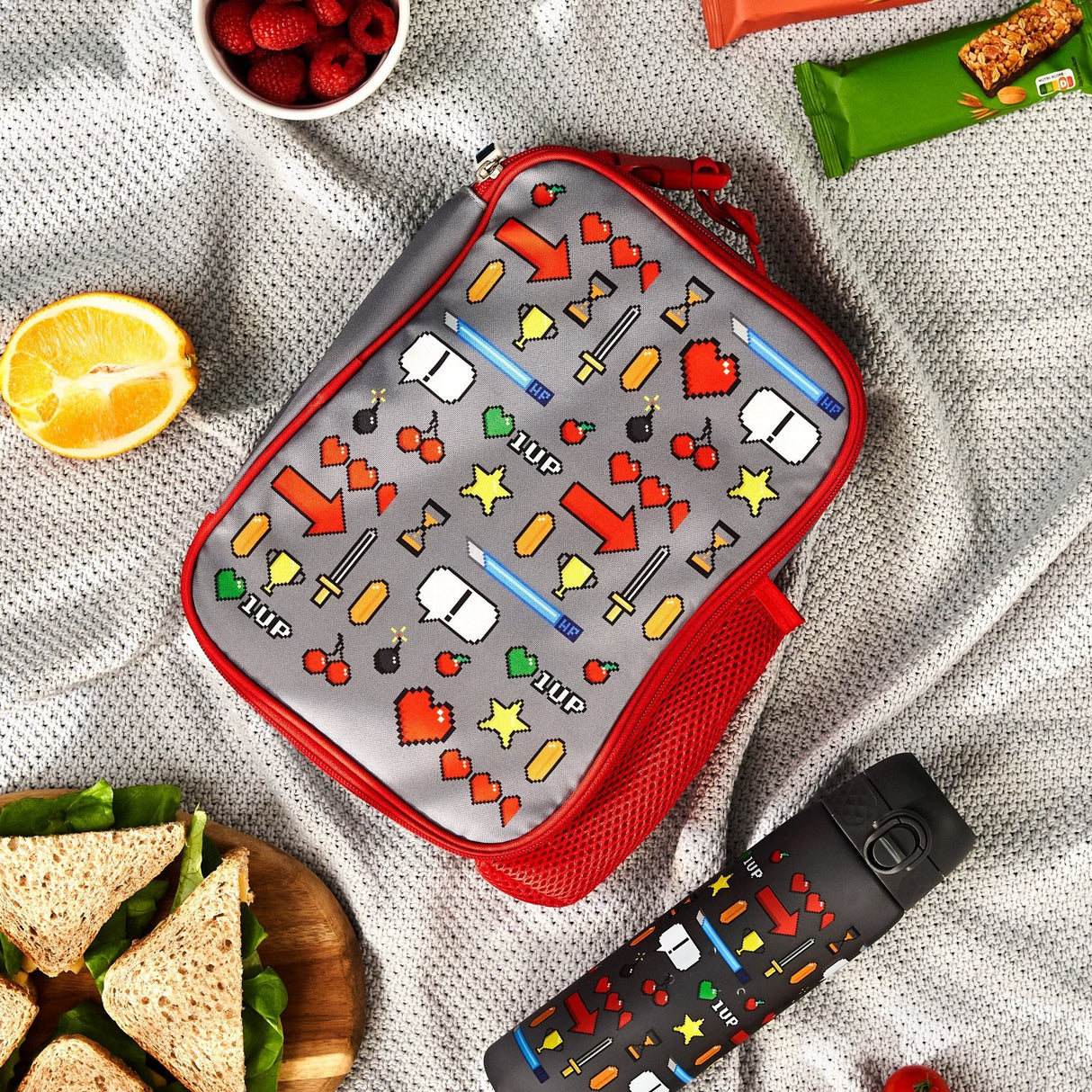 ION8 Kids Lunch Bag, Insulated, Gamer, Medium