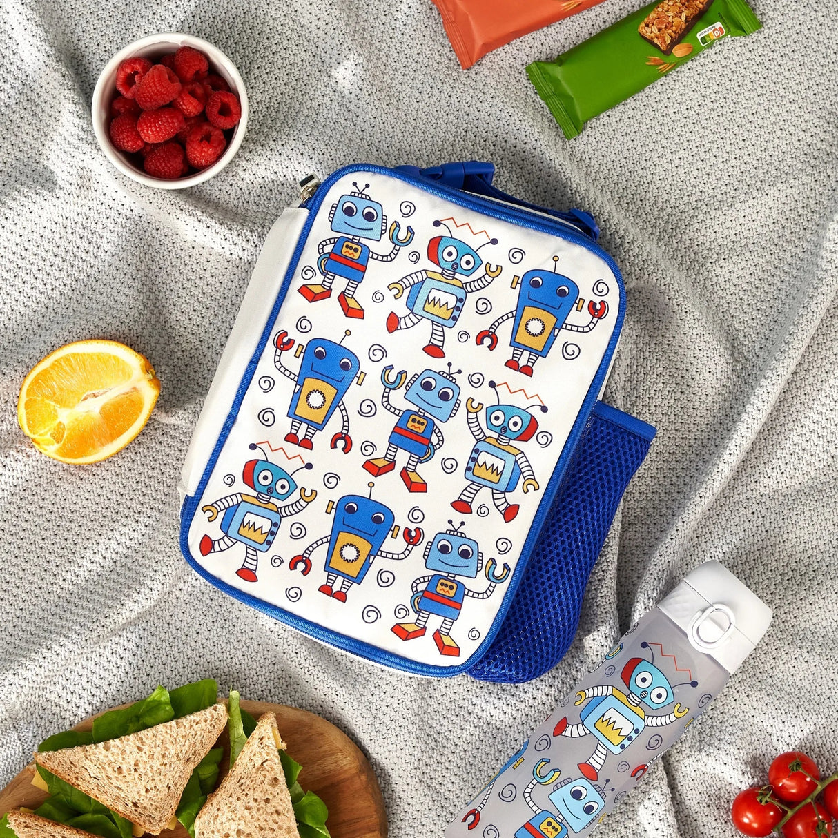 ION8 Kids Lunch Bag, Insulated, Robots, Medium