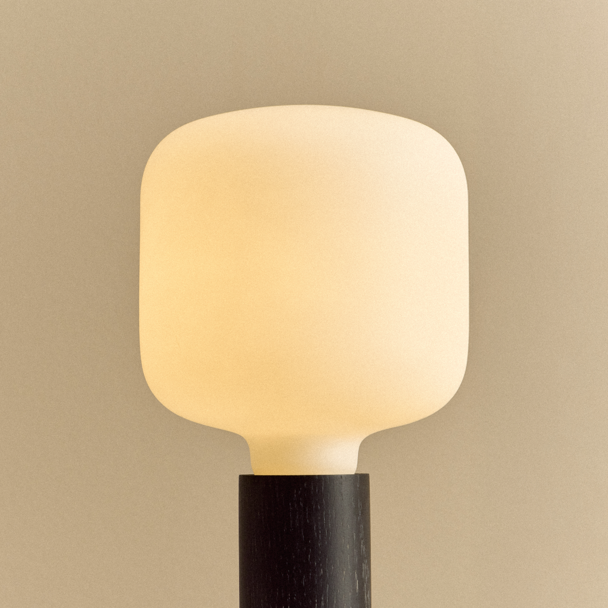 Tala Knuckle Table Lamp in Blackened Oak with Oblo Bulb