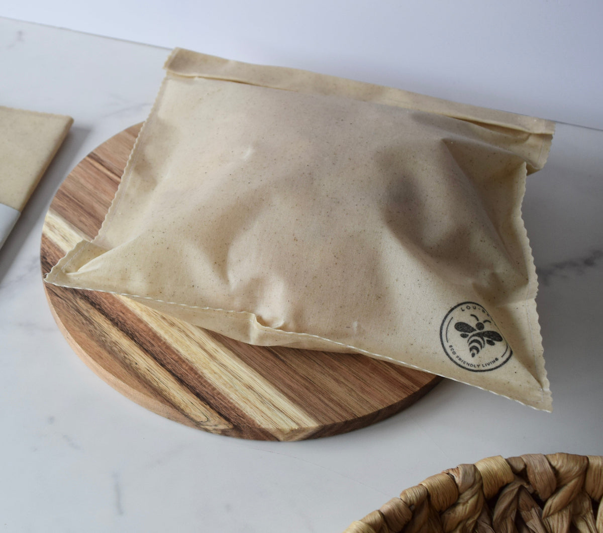 Lou-bees Closer to Nature Reusable Beeswax Bag