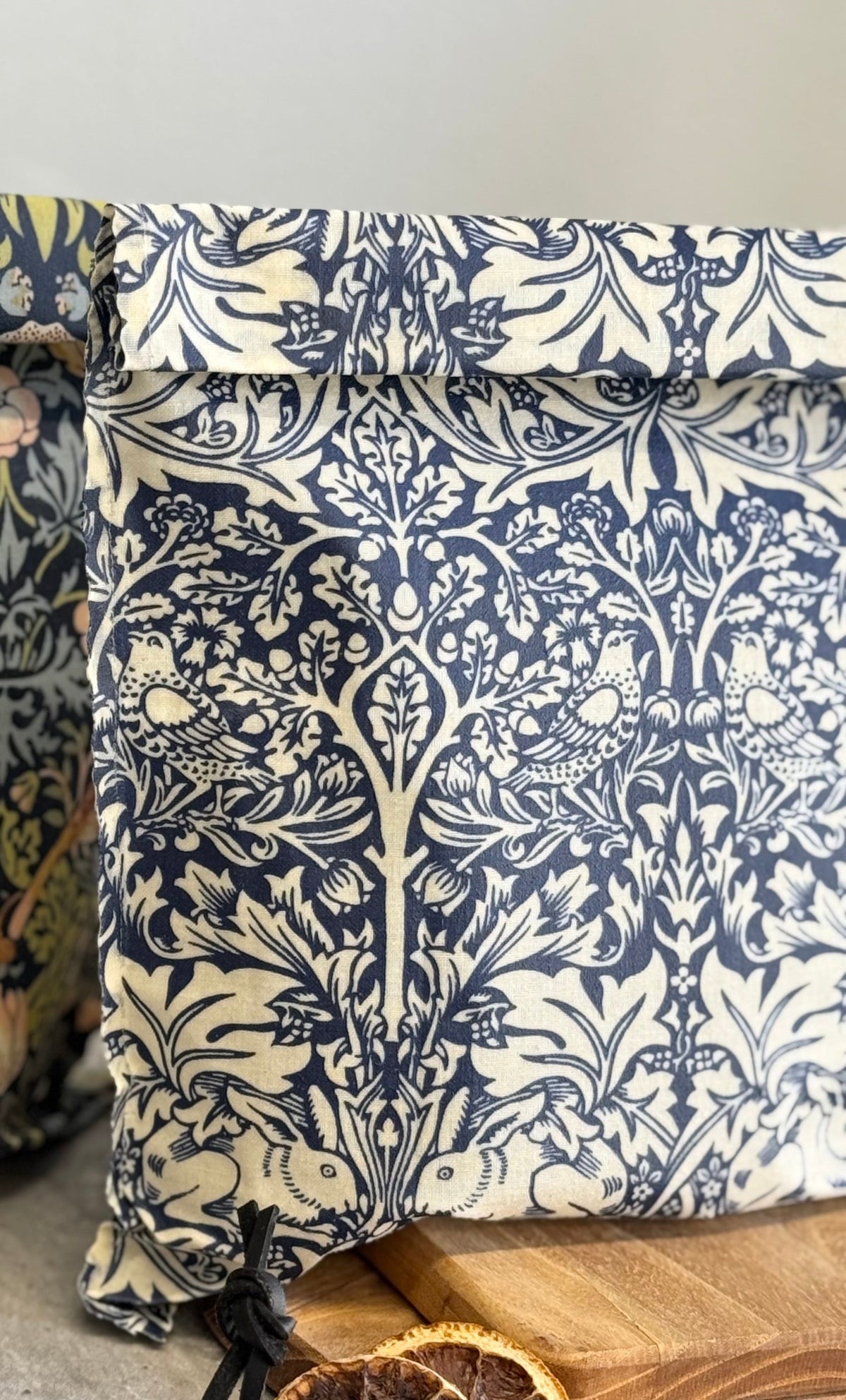 Lou-bees William Morris Beeswax Bag