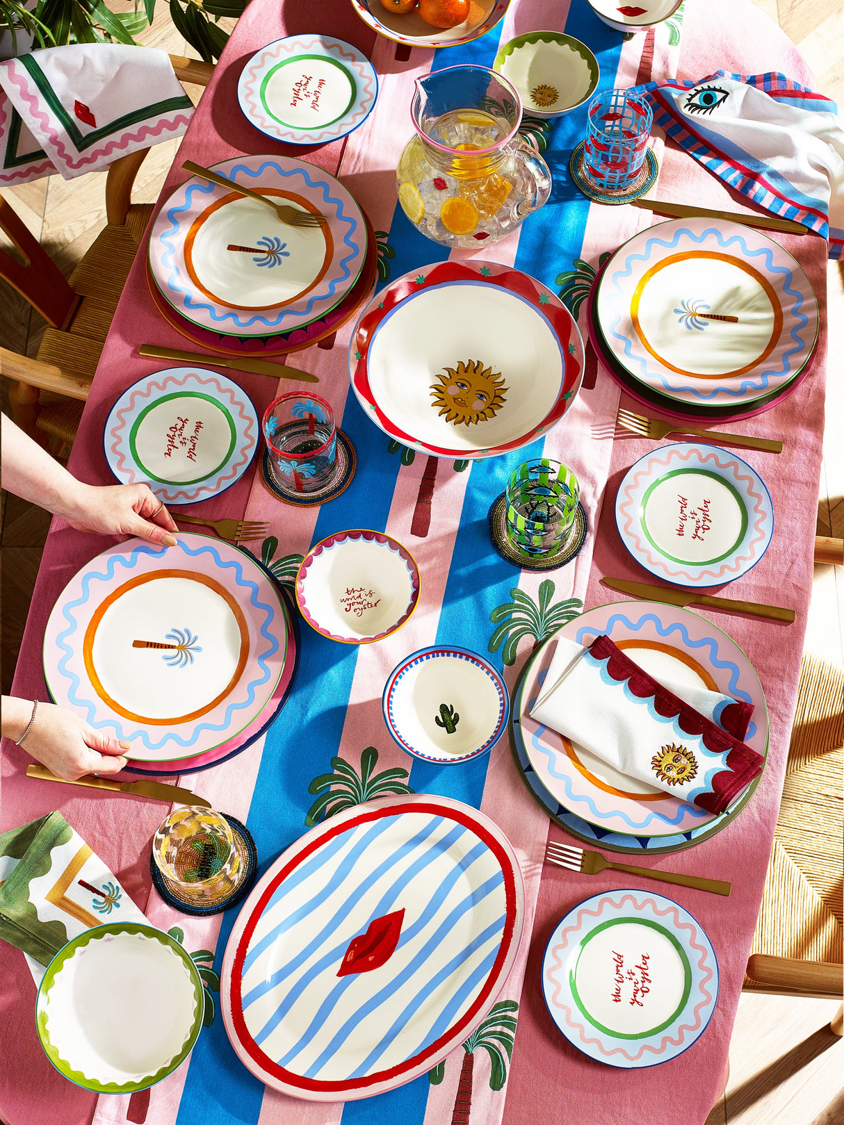 Eleanor Bowmer Cactus & Oyster Nibble Bowls - Set of 2