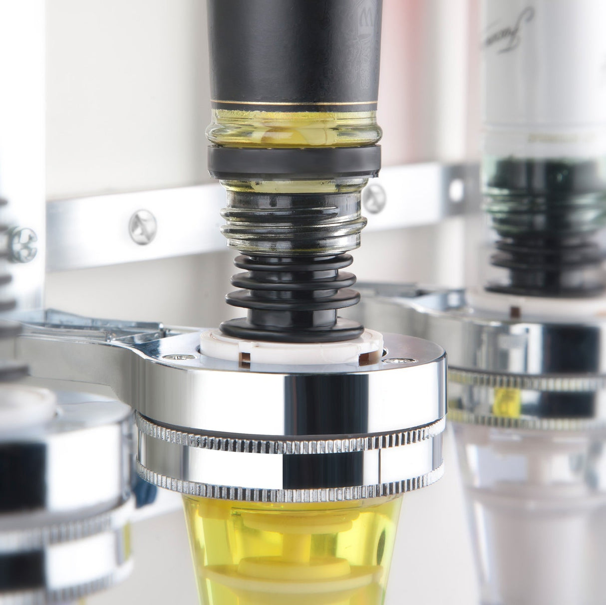 Jeray Final Touch 4 Bottle Wall Mounted Drinks Dispenser