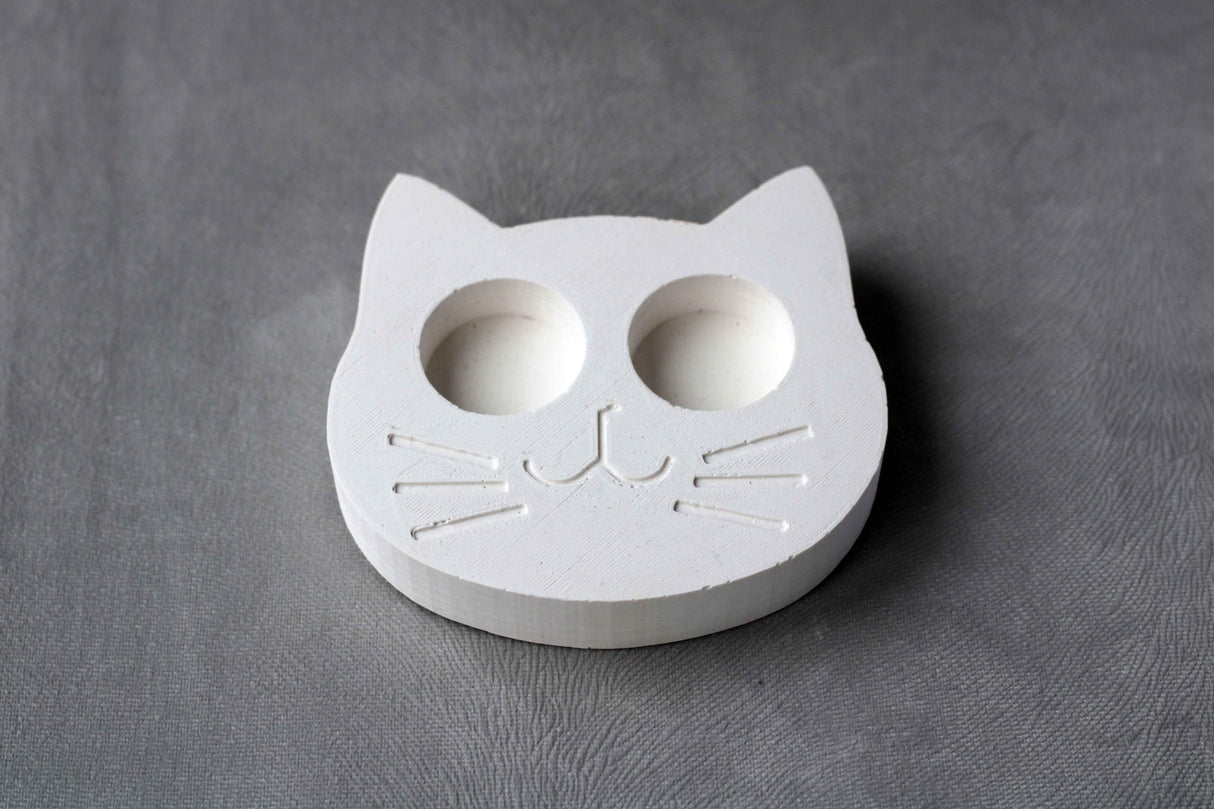 Gloria Home White Concrete Cat Tealight Holder