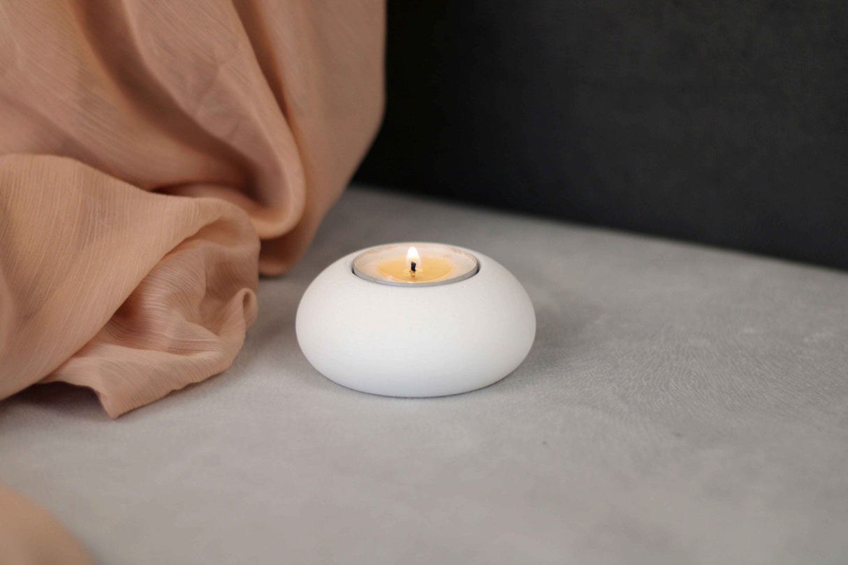 Gloria Home White Concrete Tealight Holder