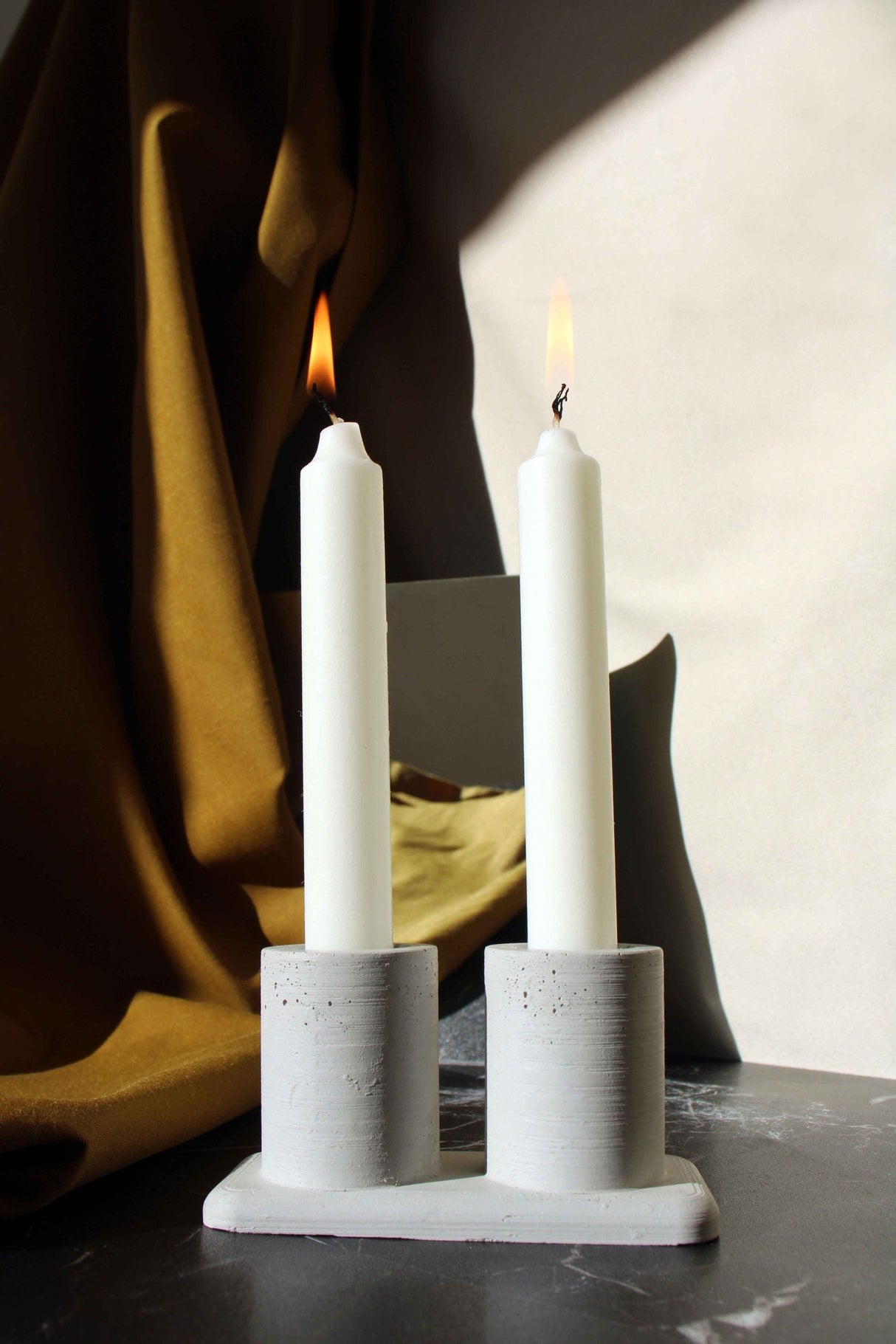 Gloria Home White Concrete Candle Holder