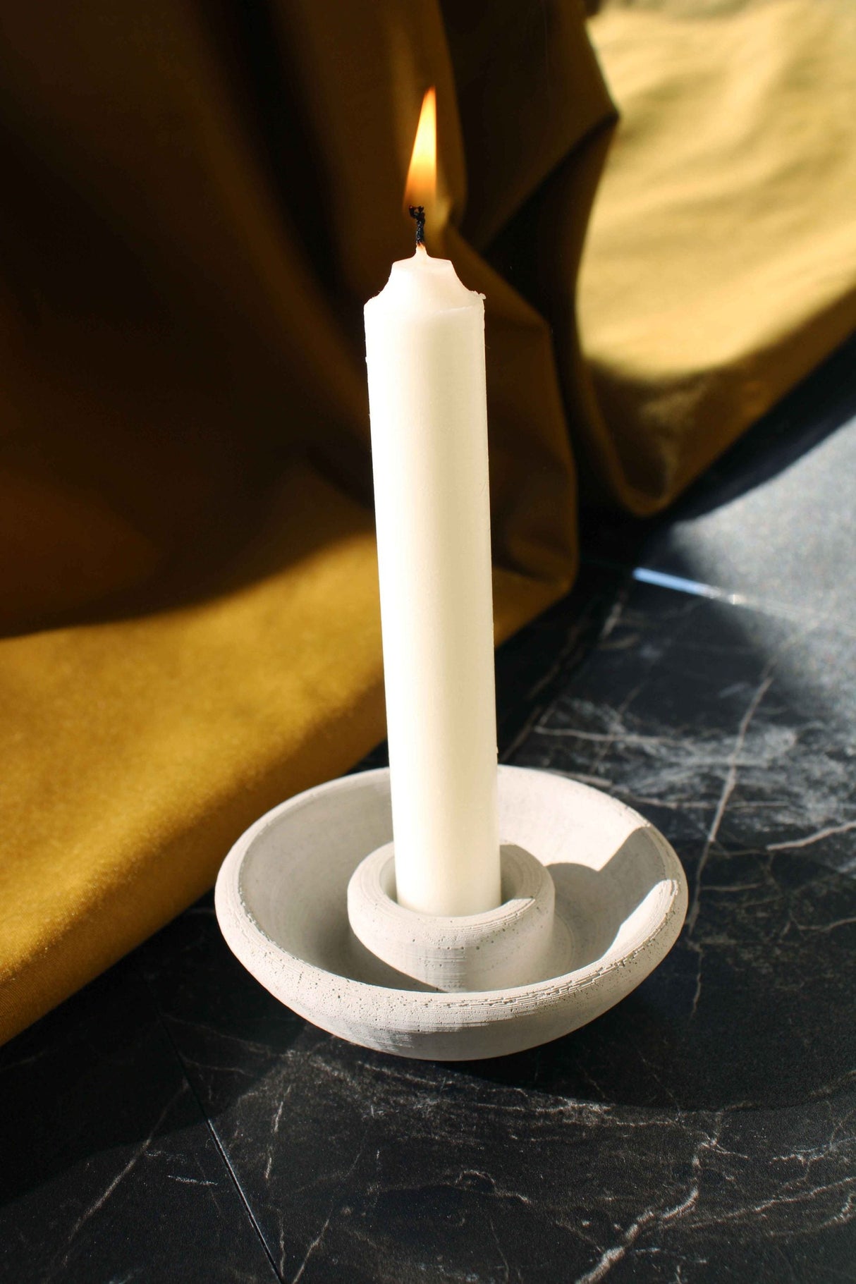 Gloria Home Concrete Round Candle Holder