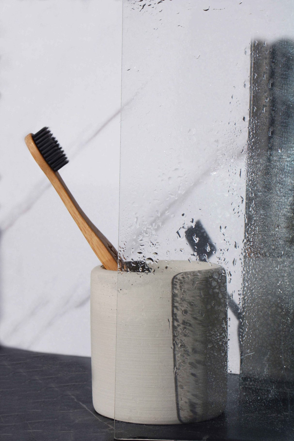 Gloria Home Concrete Toothbrush Holder