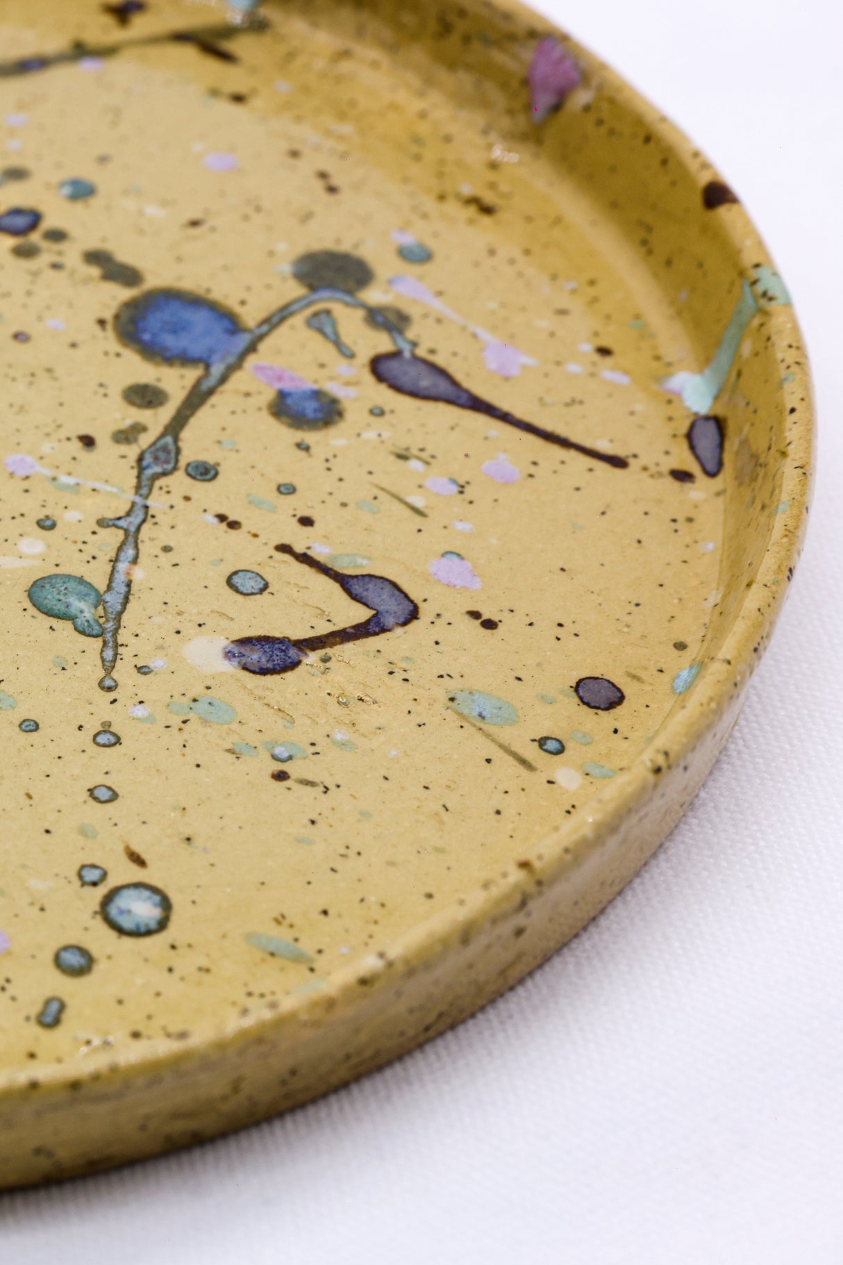 Oliva Stoneware Handmade Ceramic Dinner Plate - 23cm