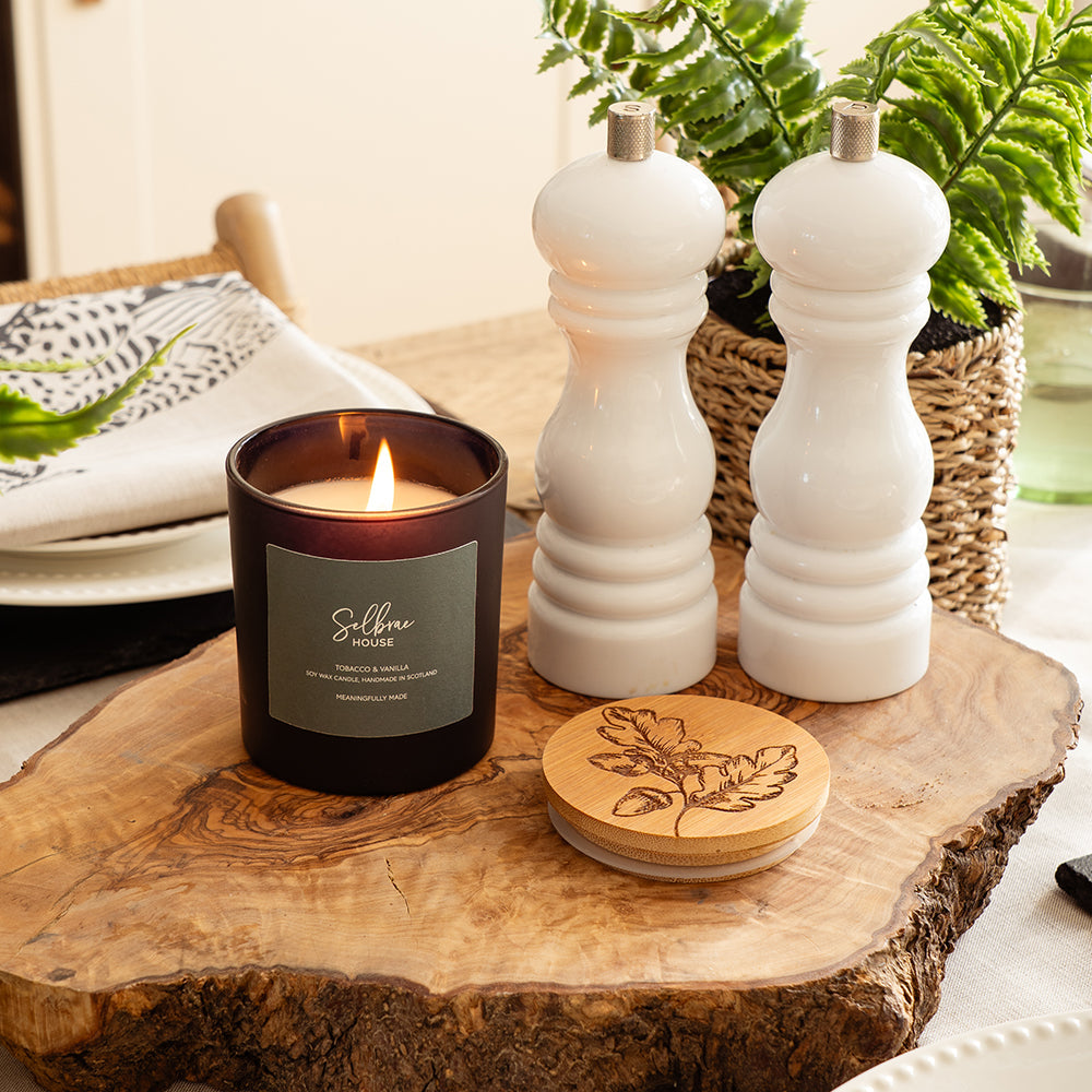 Selbrae House Autumn Acorns Tobacco & Vanilla Candle