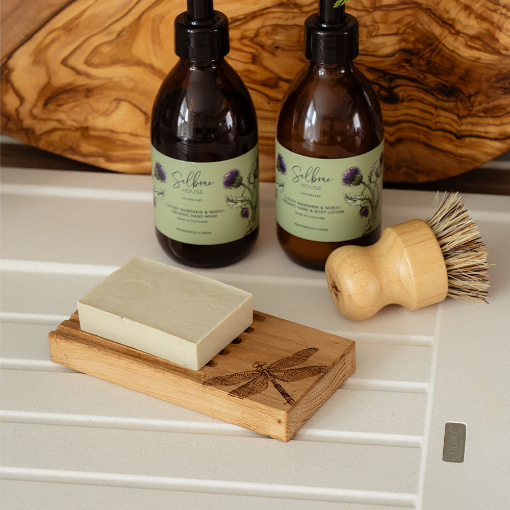 Selbrae House Dragonfly Oak Soap Dish & Soap Set
