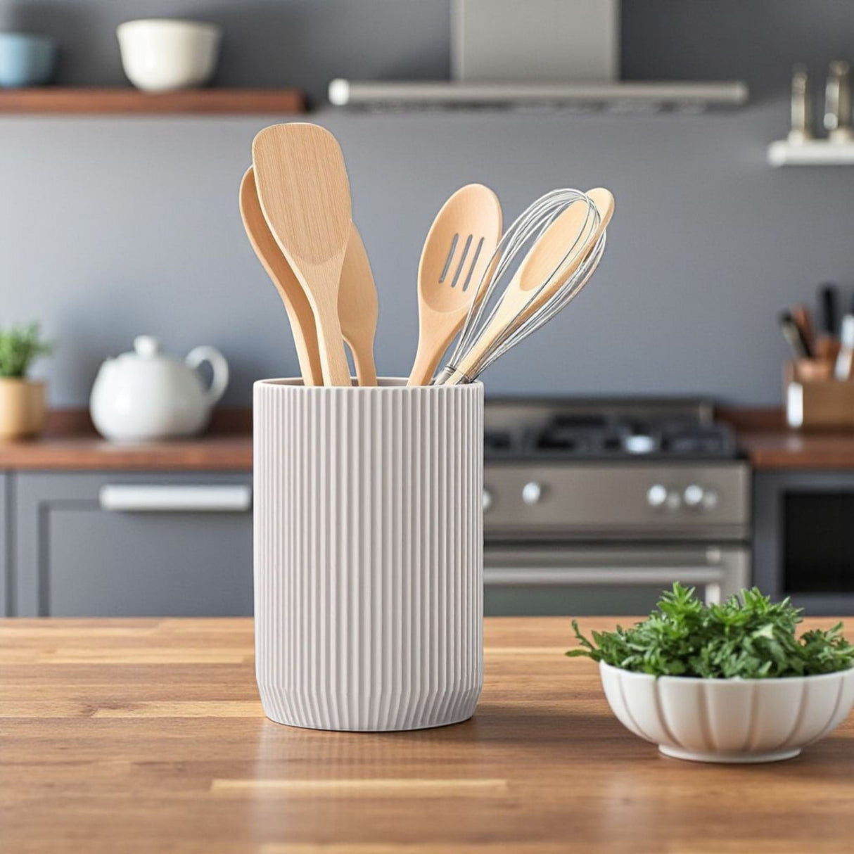 Filamora Studios Modern Ribbed Kitchen Utensil Holder