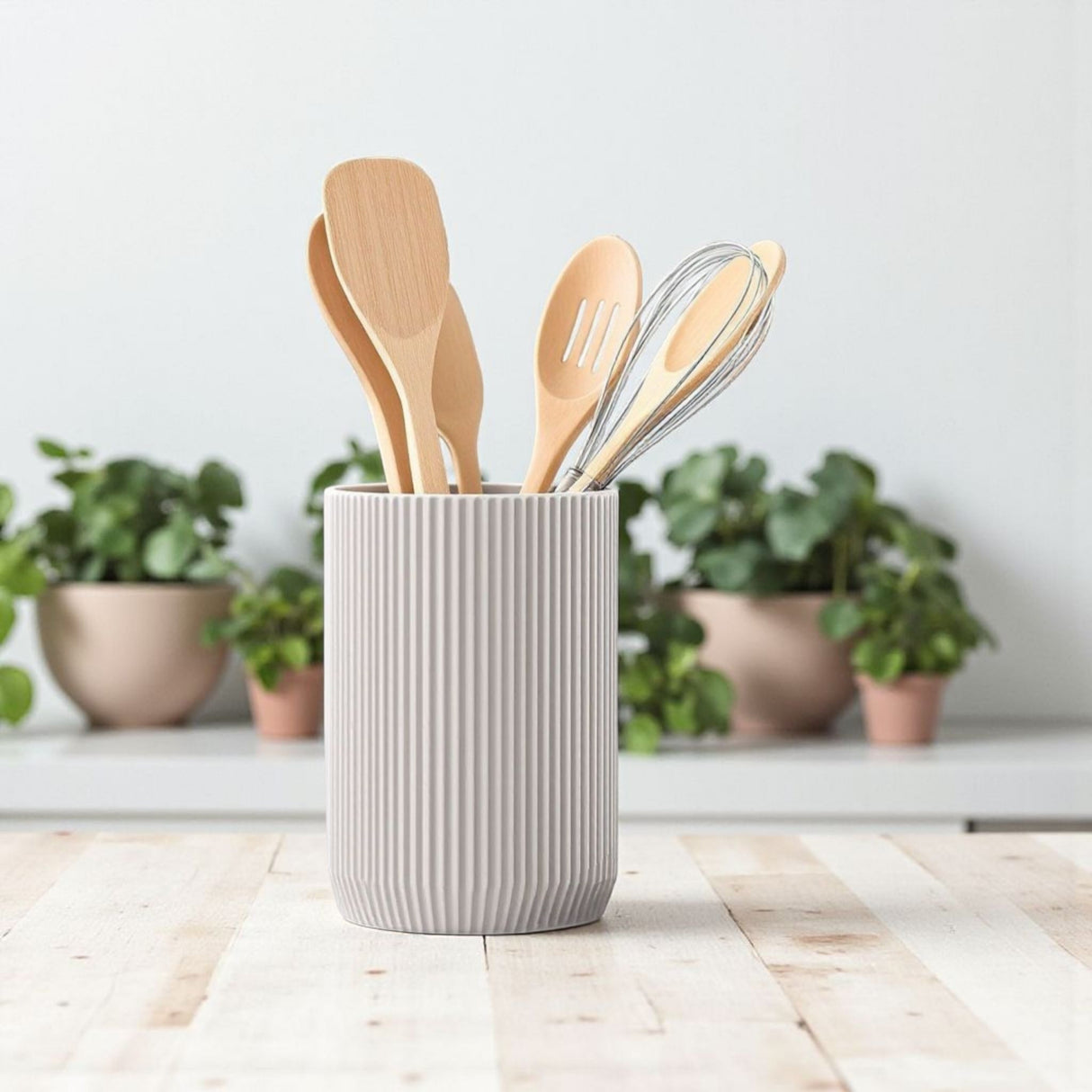 Filamora Studios Modern Ribbed Kitchen Utensil Holder