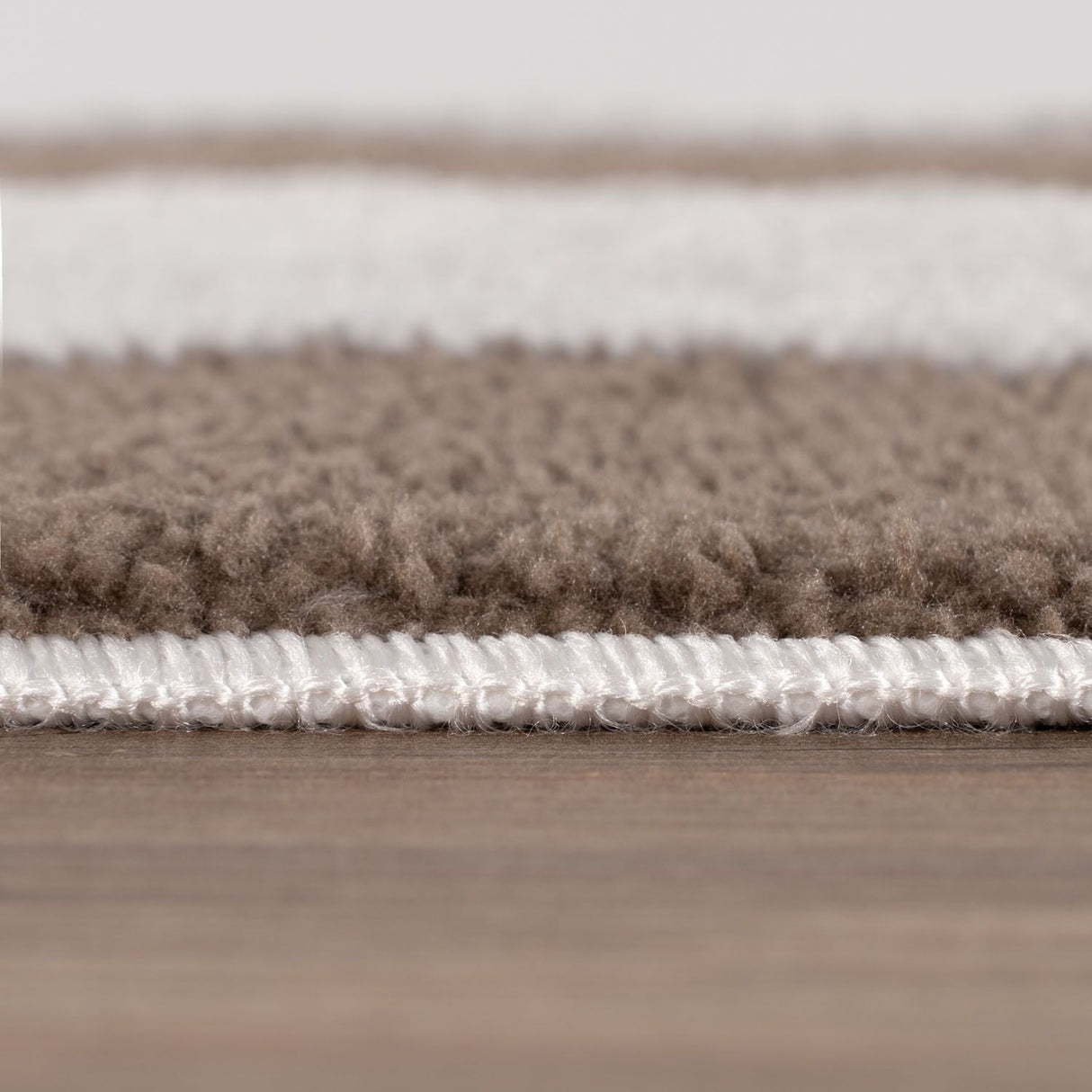 The Rugs Loft Checkerboard Brown Rug