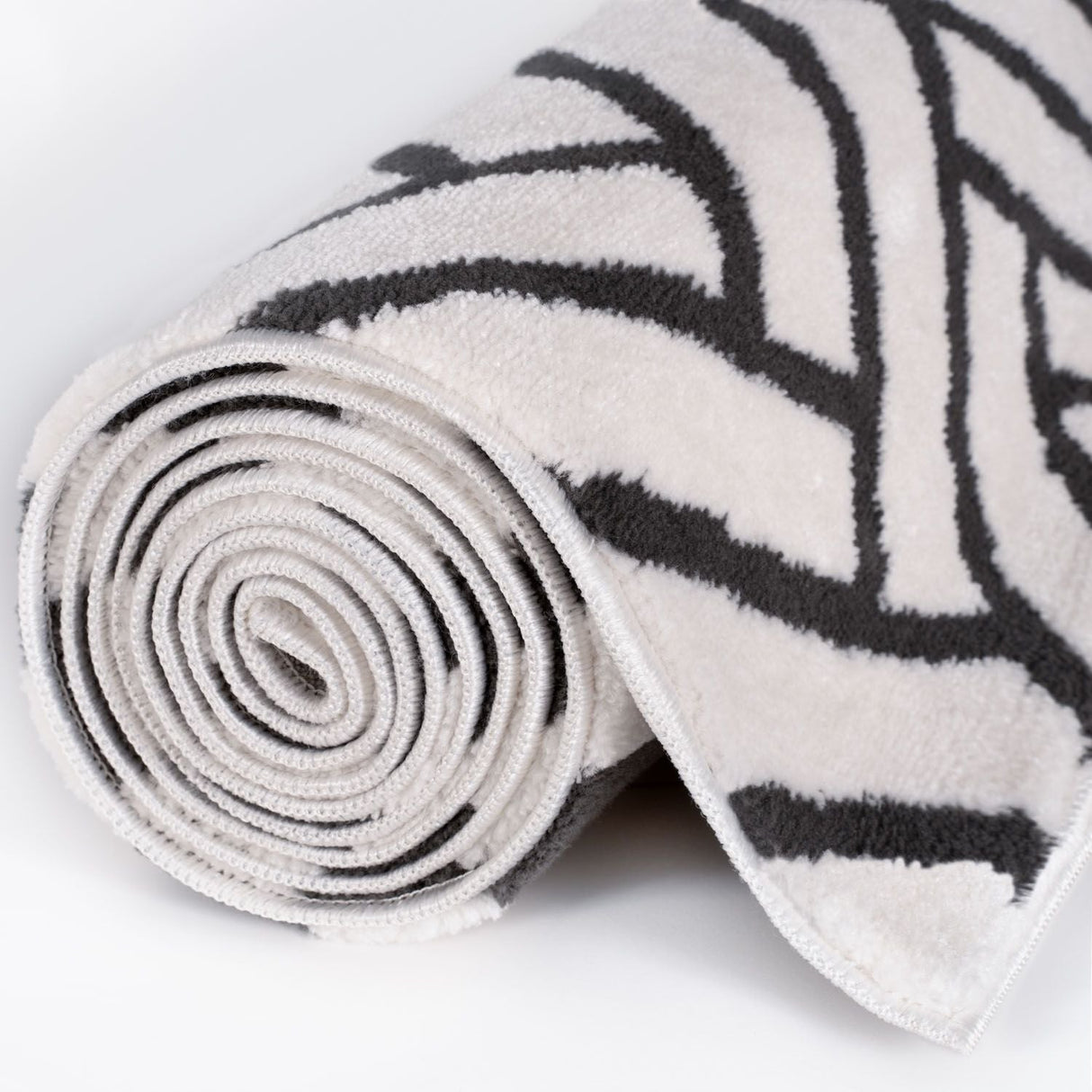 The Rugs Loft Chevron Dark Grey Rug