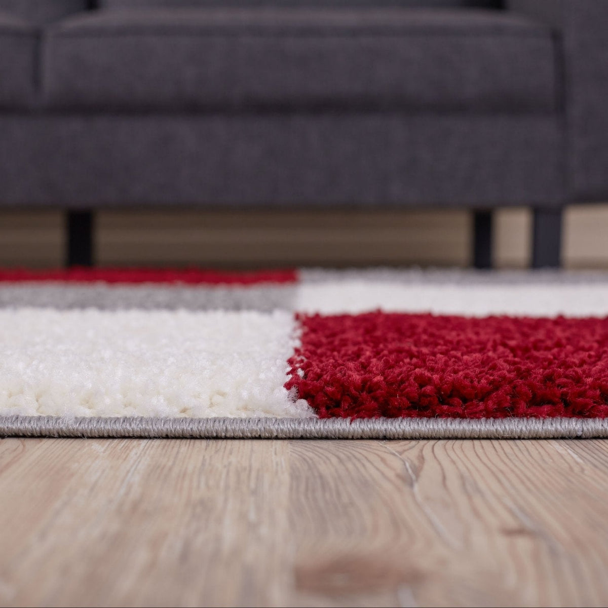 The Rugs Myshaggy Geometric Red Rug - 100% polypropylene