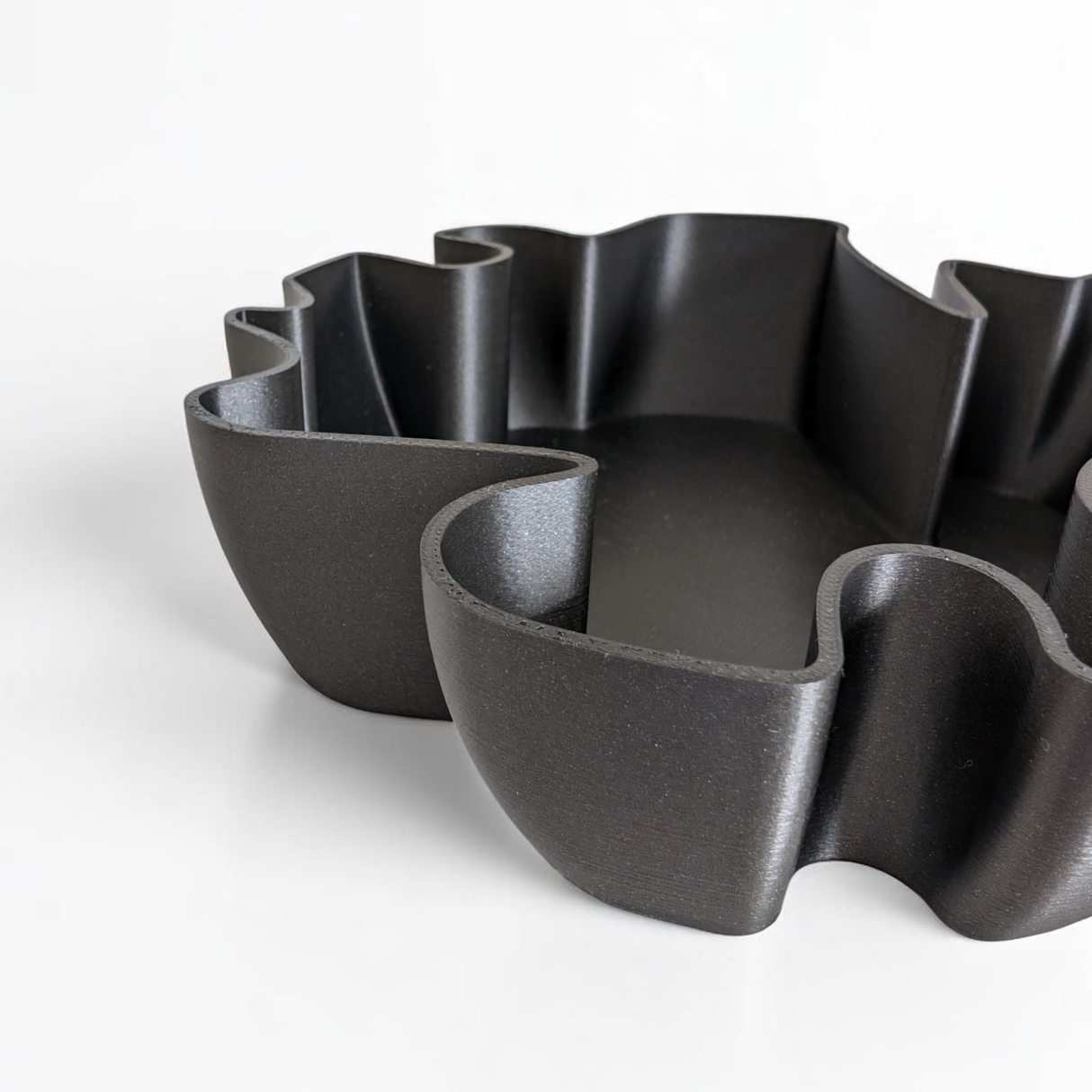 Filamora Studios Organic Wavy Catchall Bowl