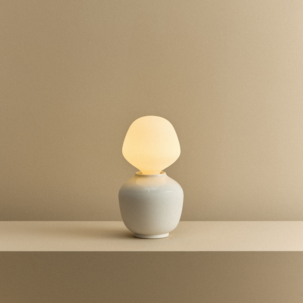 Tala Reflection Enno Table Lamp