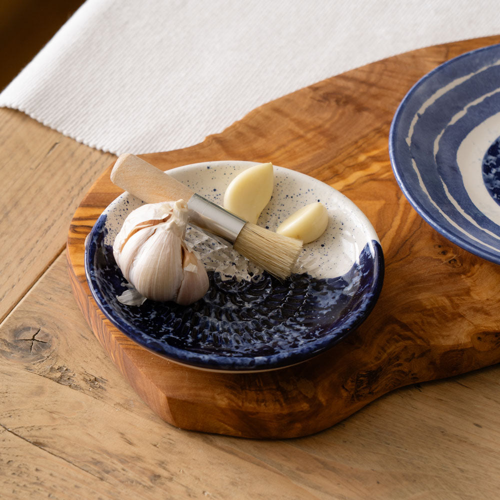 Selbrae House Wave Ceramic Garlic Grater & Brush Set