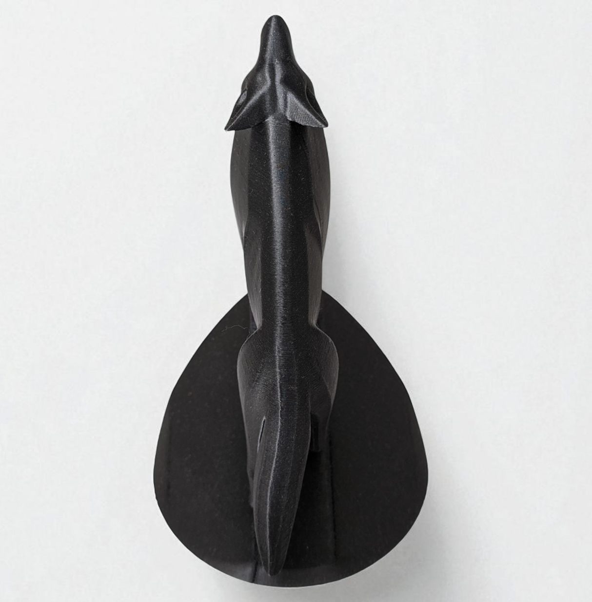 Filamora Studios Minimalist Wolf Sculpture