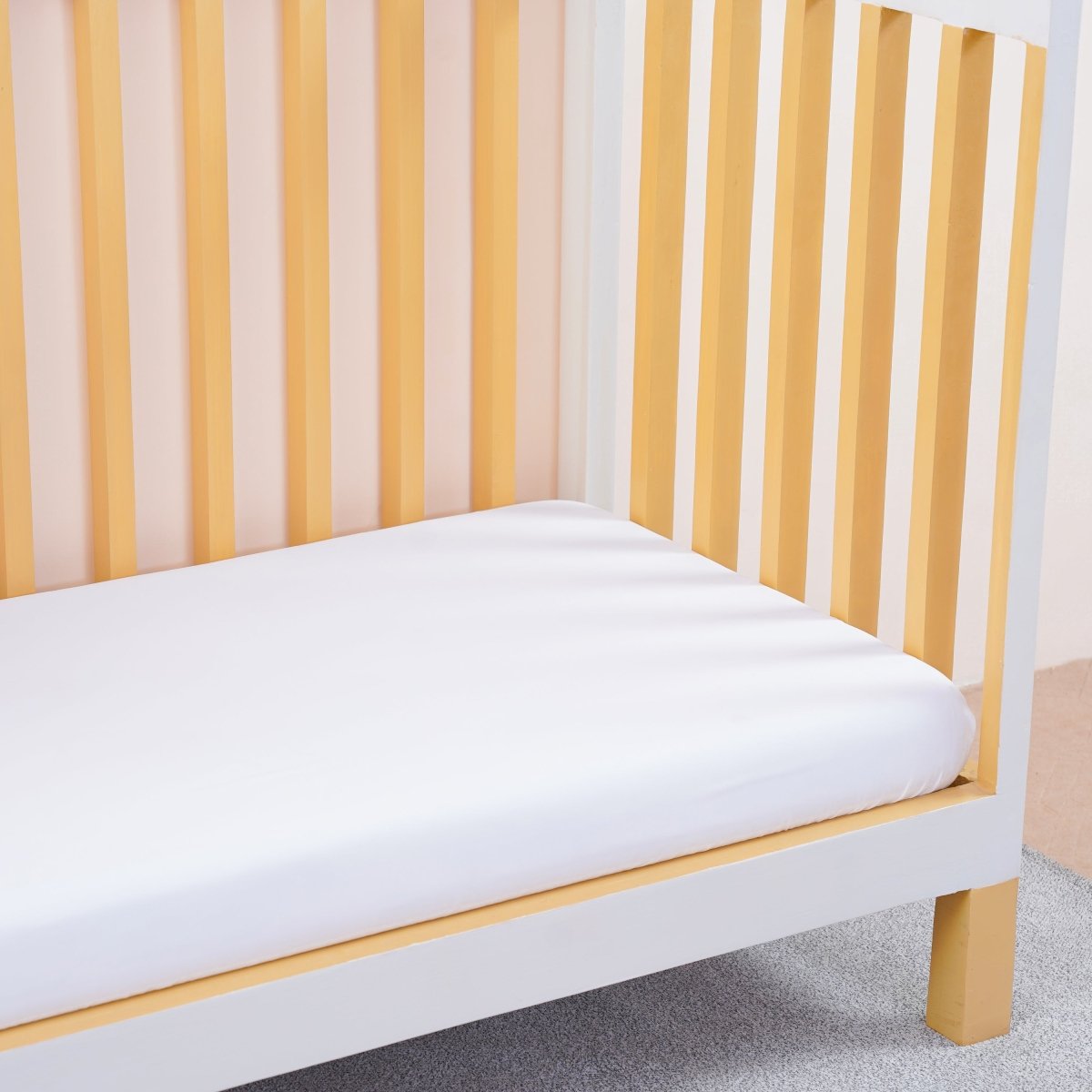 SHEET STORY Ackly Bamboo White Cot Bed Size Fitted Sheet – 400TC