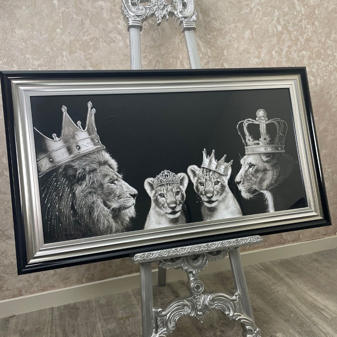Pagazzi Lion Royal Family Liquid Artwork with Black Frame
